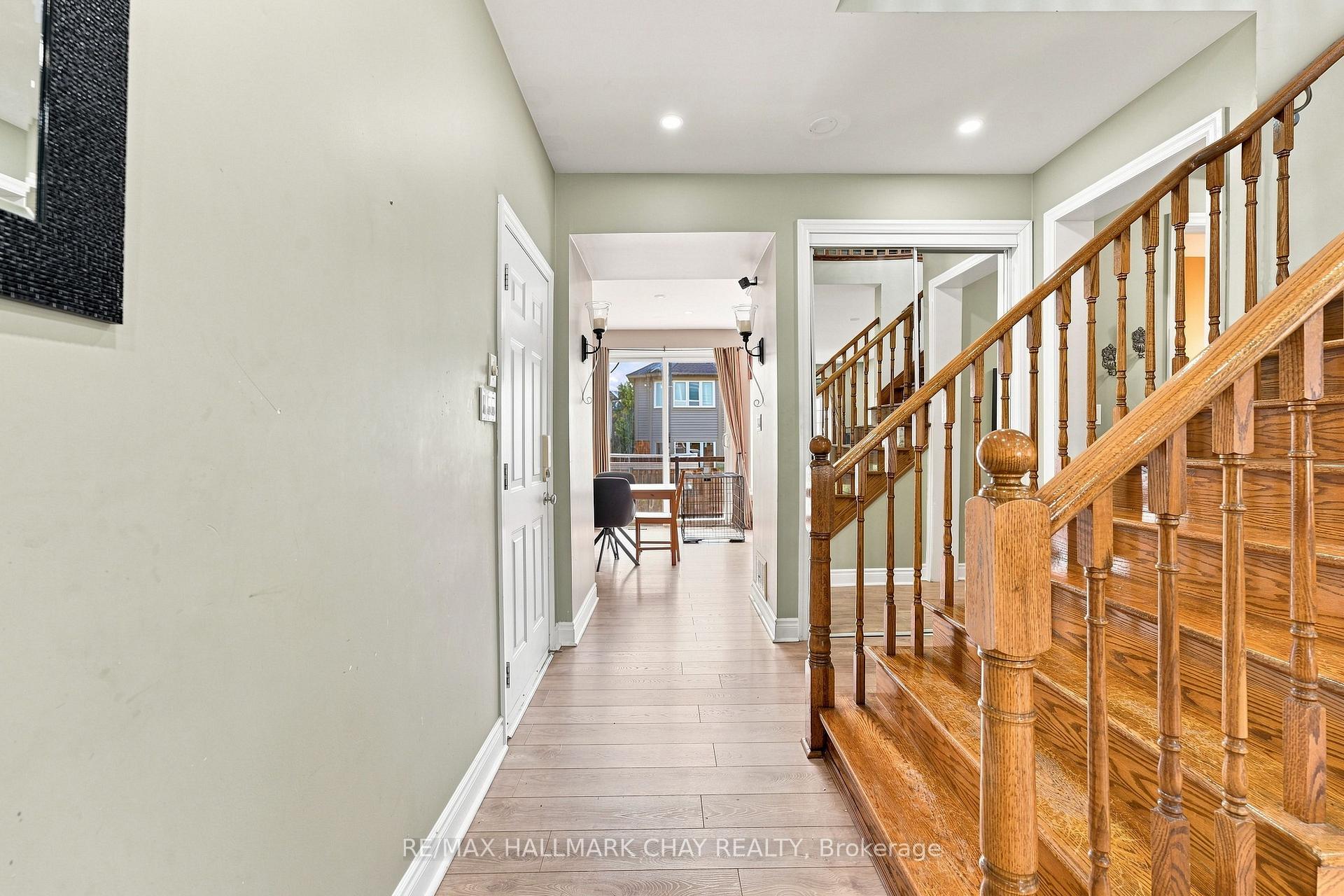 Photo 6 of 29 Dunning Drive, New Tecumseth, Alliston — HOMEH
