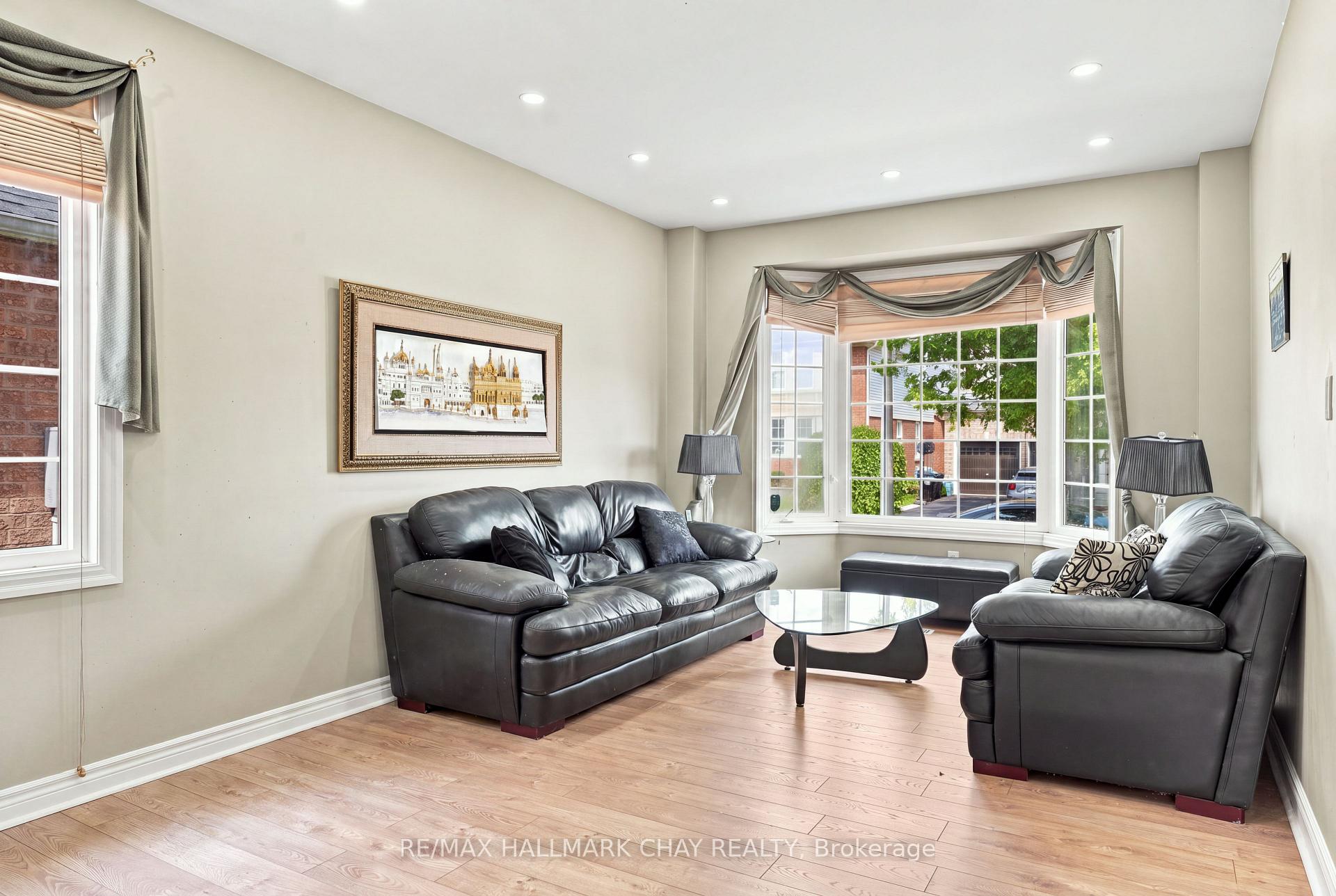 Photo 11 of 29 Dunning Drive, New Tecumseth, Alliston — HOMEH