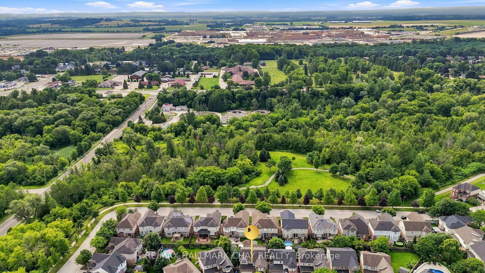 Photo 28 of 29 Dunning Drive, New Tecumseth, Alliston — HOMEH