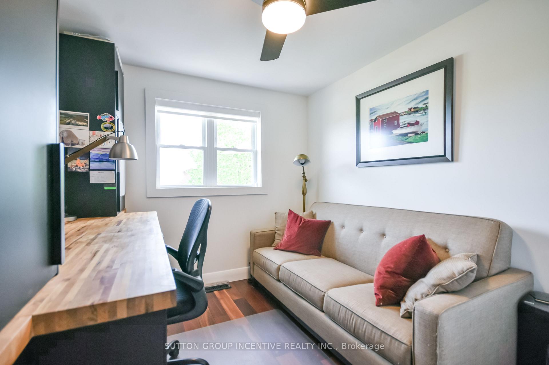 Photo 18 of 2 Hewitt Place, Barrie, Georgian Drive — HOMEH
