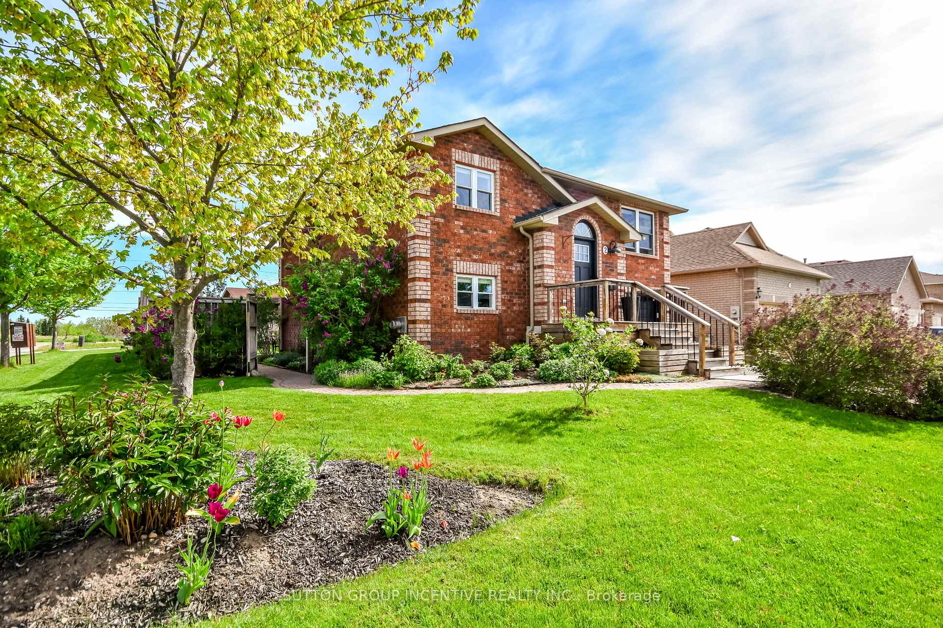 Photo 41 of 2 Hewitt Place, Barrie, Georgian Drive — HOMEH