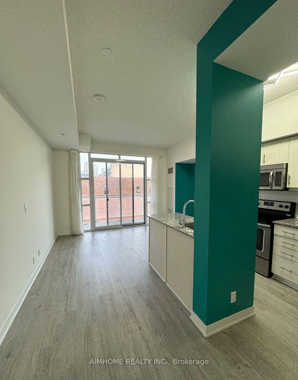 Photo 5 of Unit 706, 10 Willison Square, Toronto, Kensington-Chinatown — HOMEH