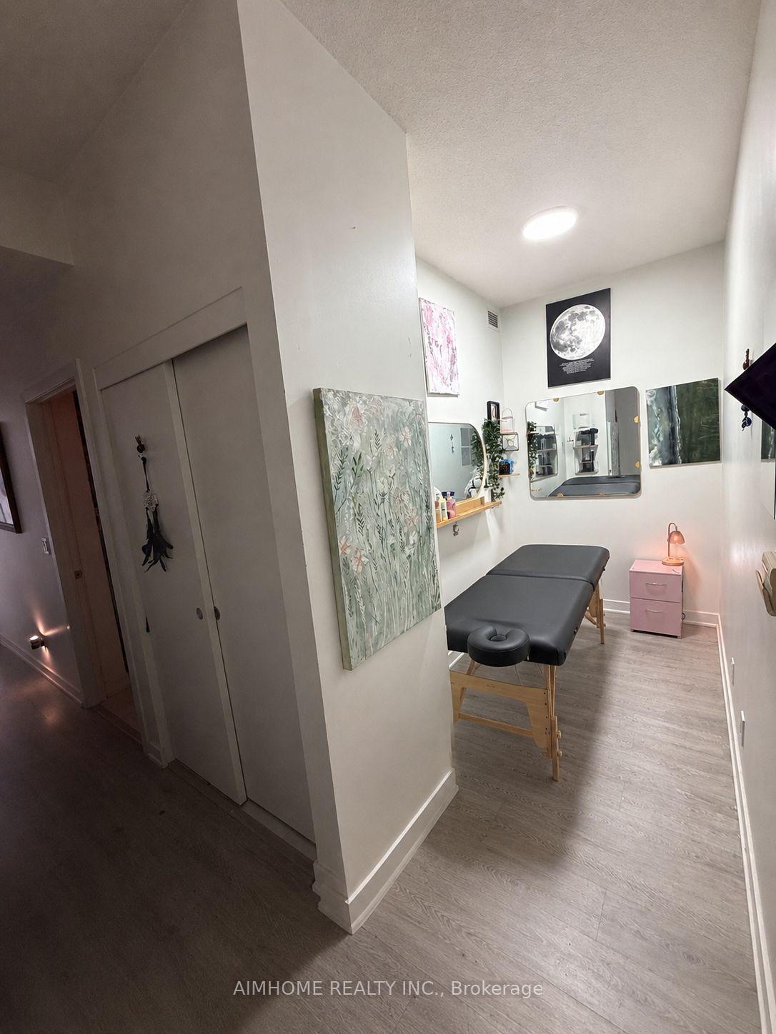 Photo 12 of Unit 706, 10 Willison Square, Toronto, Kensington-Chinatown — HOMEH