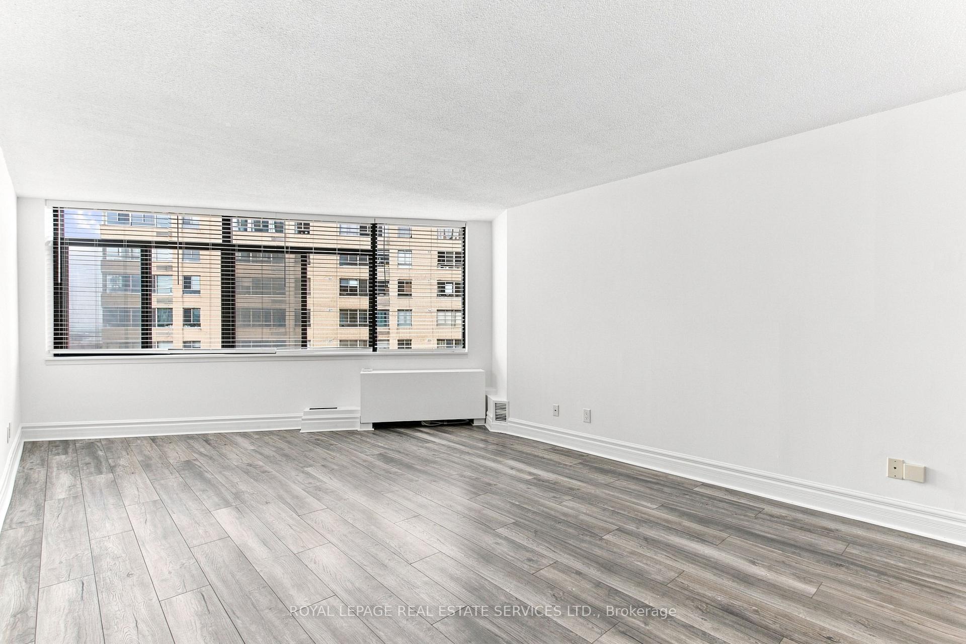 Photo 7 of Unit 1104, 250 Queens Quay, Toronto, Waterfront Communities — HOMEH