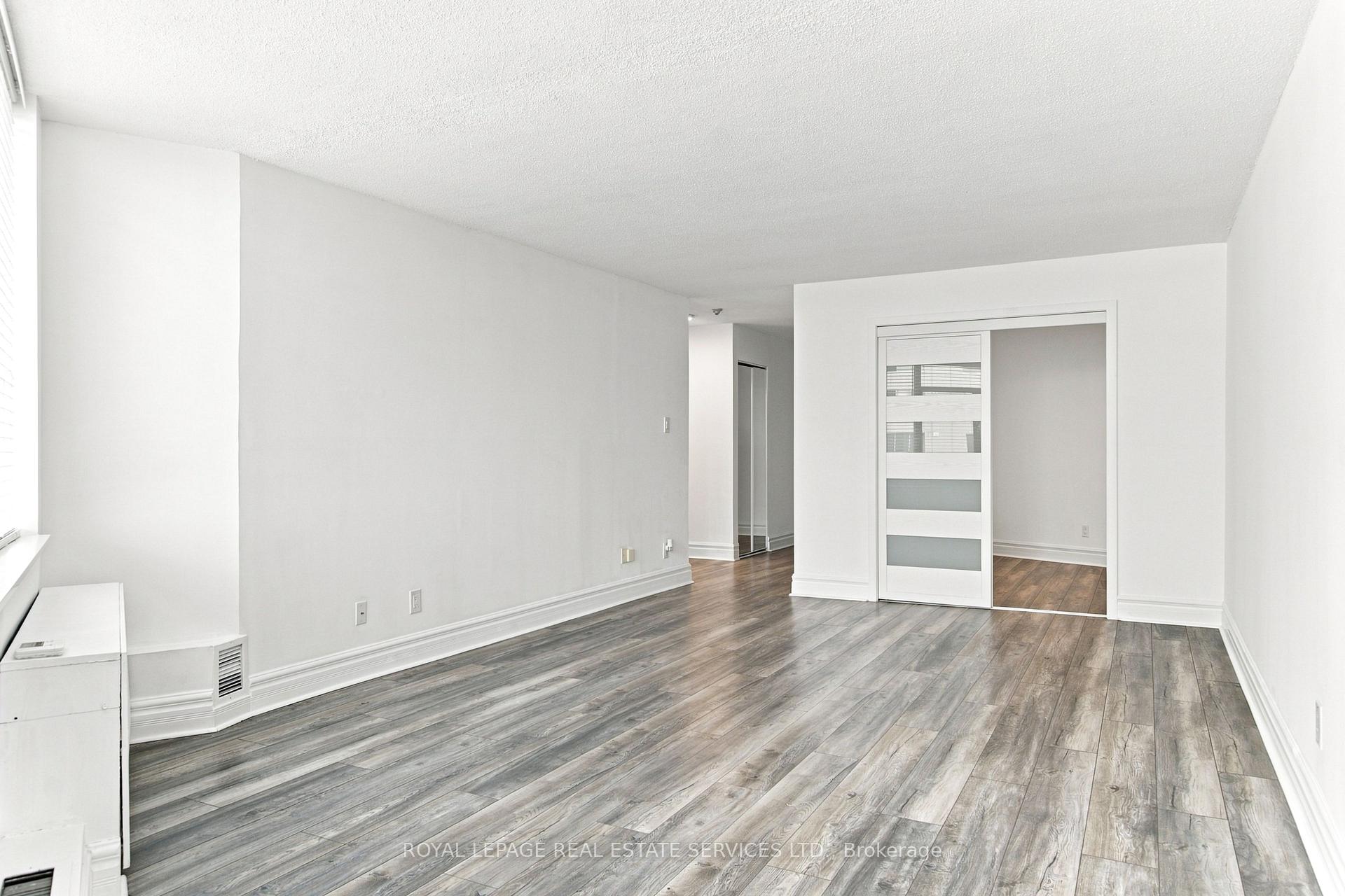 Photo 9 of Unit 1104, 250 Queens Quay, Toronto, Waterfront Communities — HOMEH