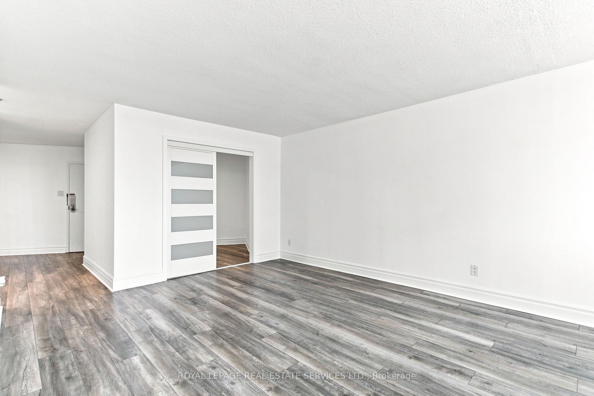 Photo 11 of Unit 1104, 250 Queens Quay, Toronto, Waterfront Communities — HOMEH