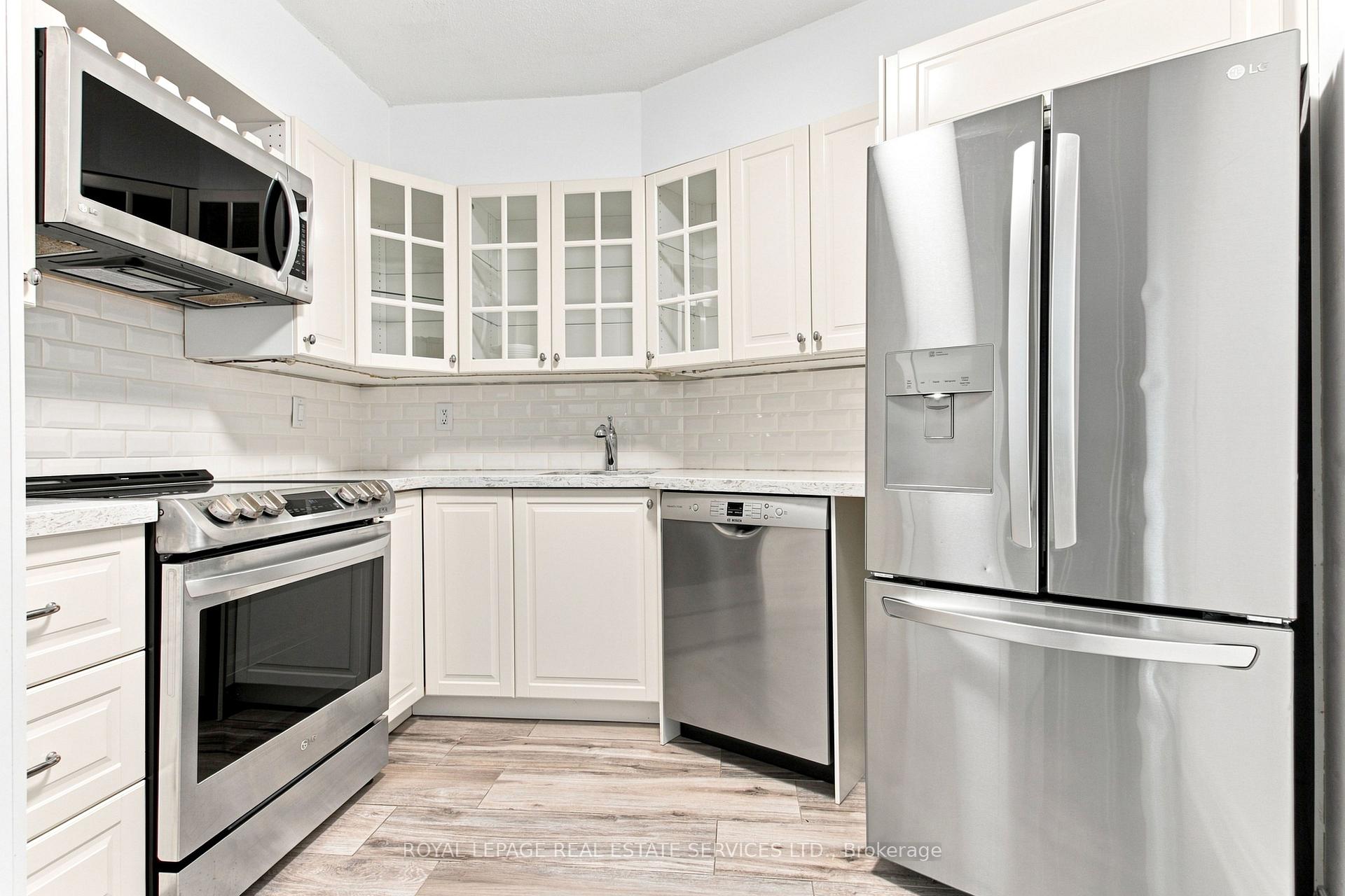 Photo 13 of Unit 1104, 250 Queens Quay, Toronto, Waterfront Communities — HOMEH