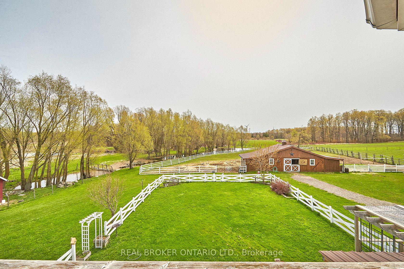 Photo 6 of 504224 89 Highway, Amaranth, Rural Amaranth — HOMEH