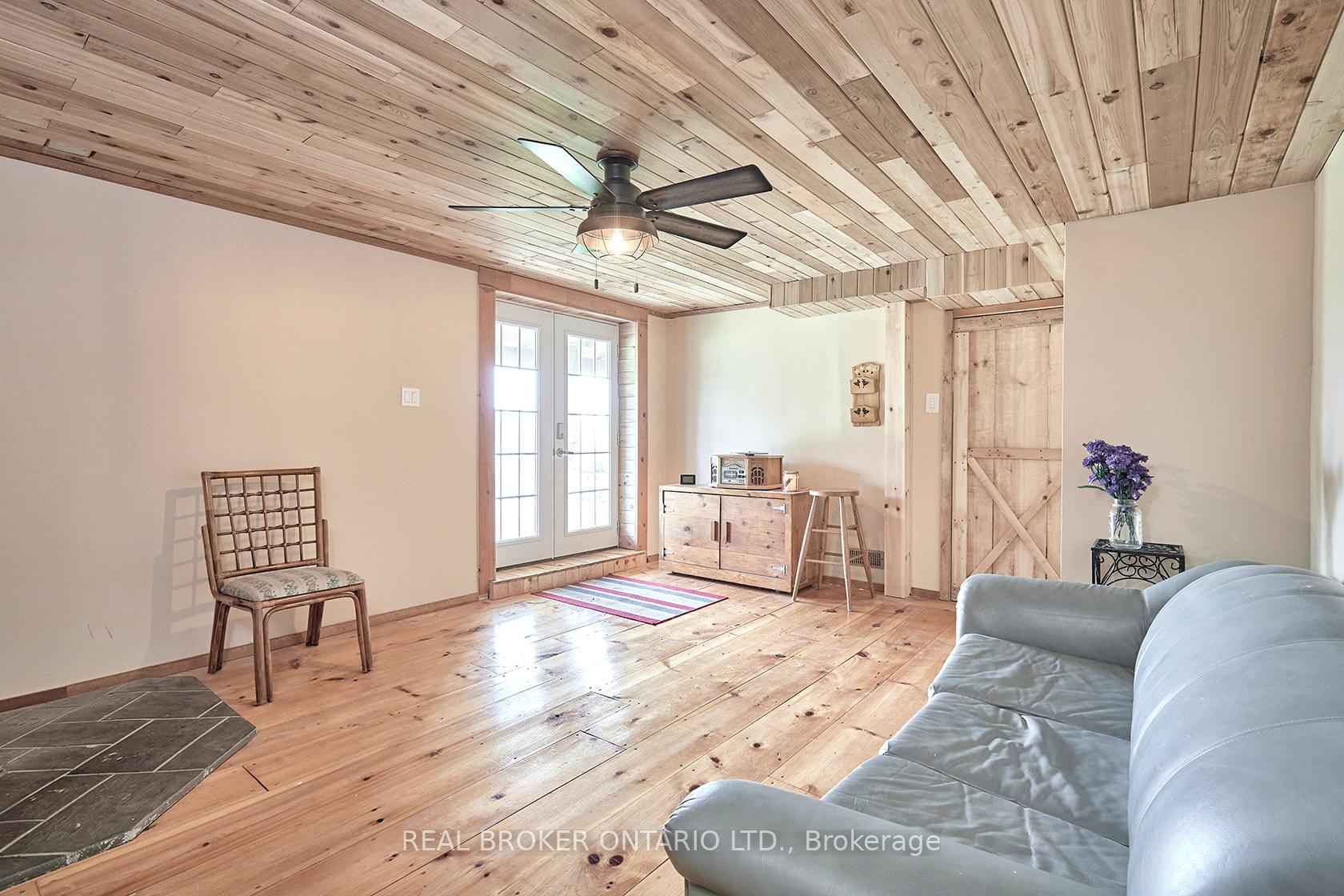 Photo 42 of 504224 89 Highway, Amaranth, Rural Amaranth — HOMEH