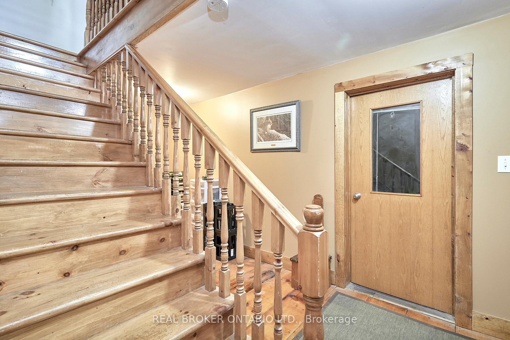 Photo 47 of 504224 89 Highway, Amaranth, Rural Amaranth — HOMEH