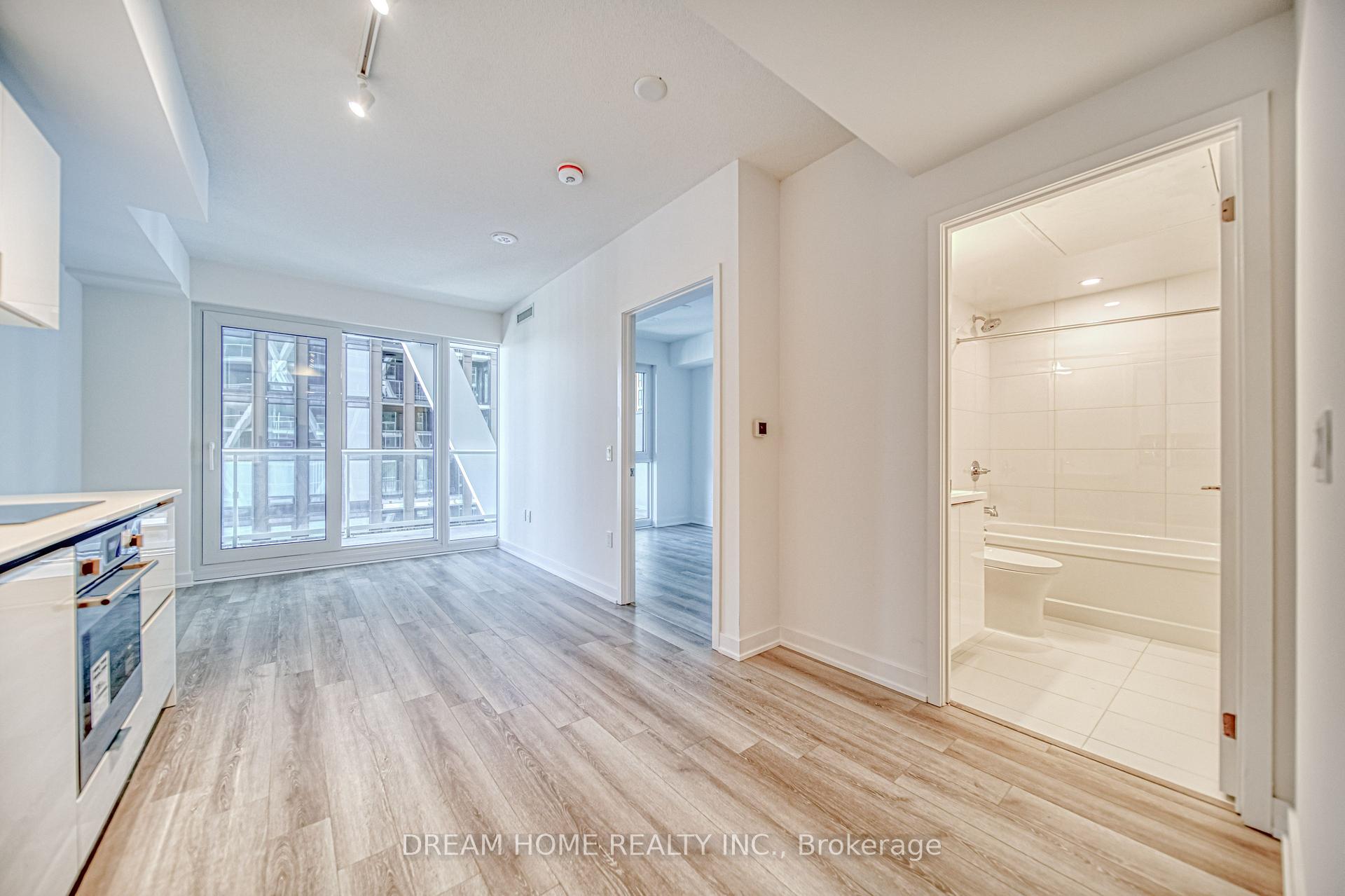 Photo 3 of Unit 1921, 230 Simcoe Street, Toronto, Kensington-Chinatown — HOMEH