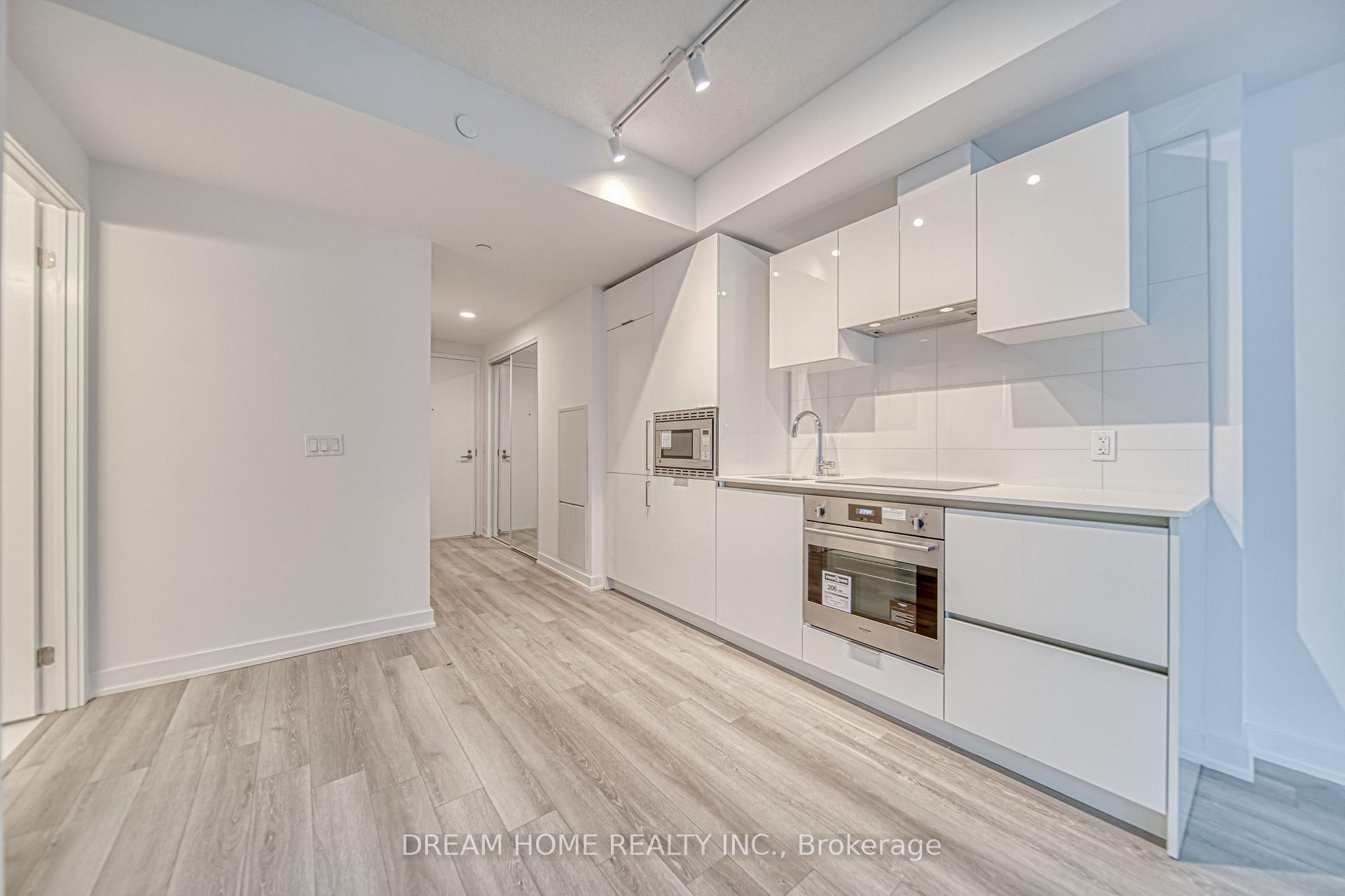 Photo 7 of Unit 1921, 230 Simcoe Street, Toronto, Kensington-Chinatown — HOMEH