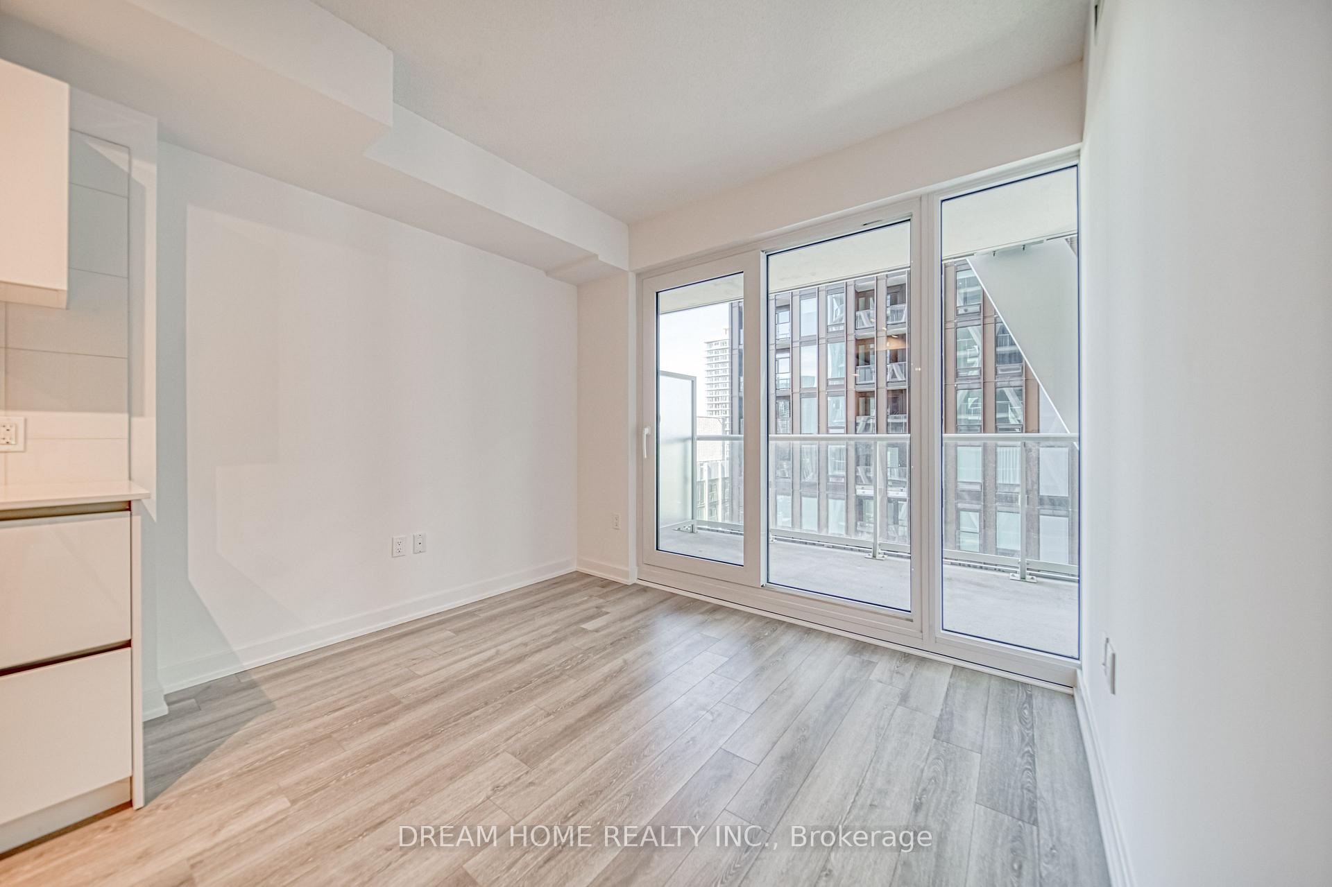 Photo 13 of Unit 1921, 230 Simcoe Street, Toronto, Kensington-Chinatown — HOMEH