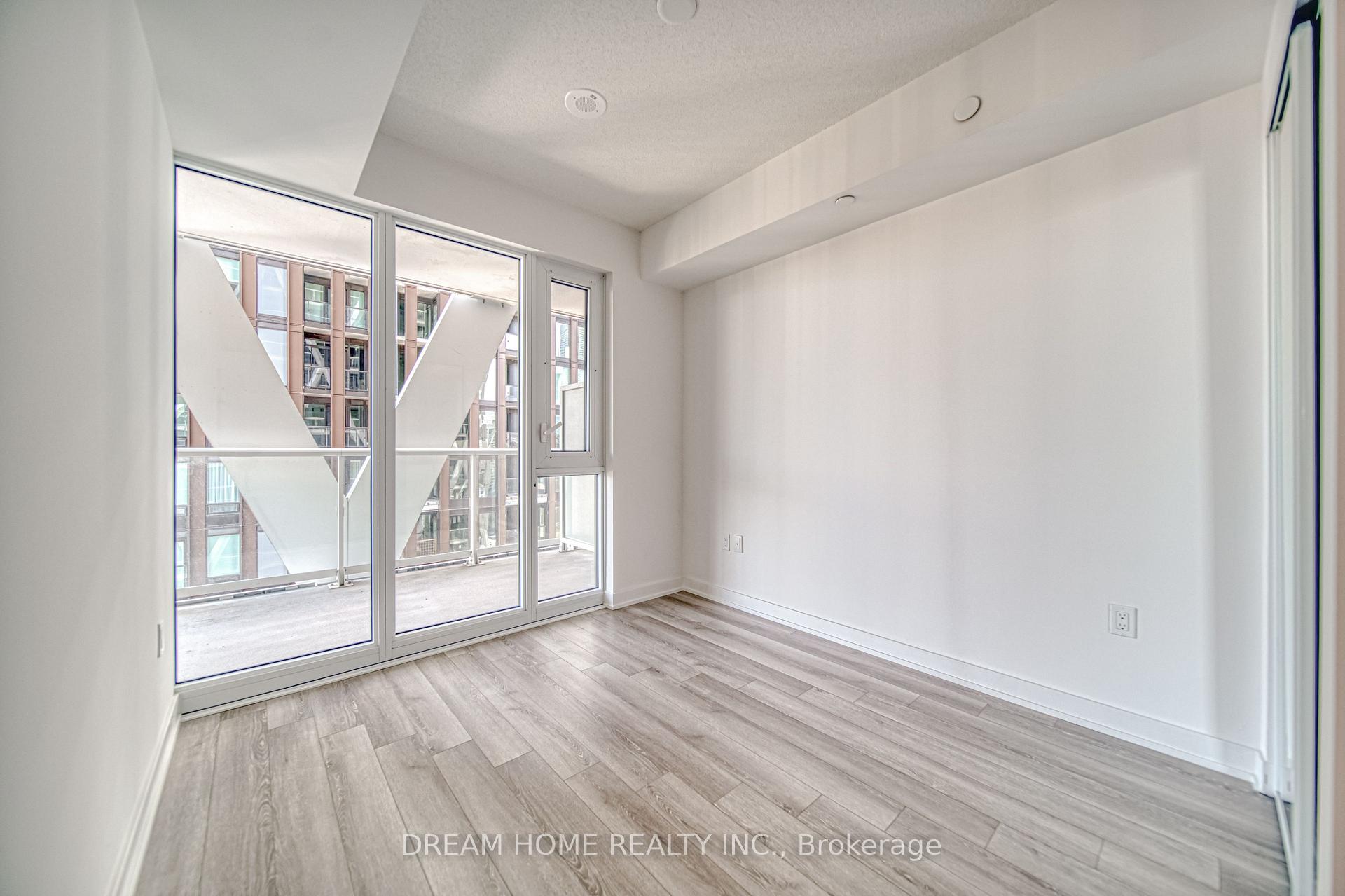Photo 14 of Unit 1921, 230 Simcoe Street, Toronto, Kensington-Chinatown — HOMEH