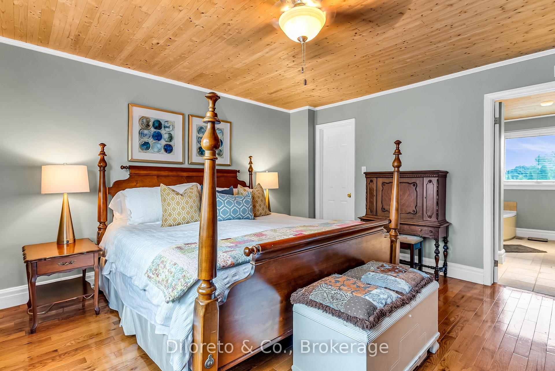 Photo 29 of 1216 Tyandaga Park Drive, Burlington, Tyandaga — HOMEH