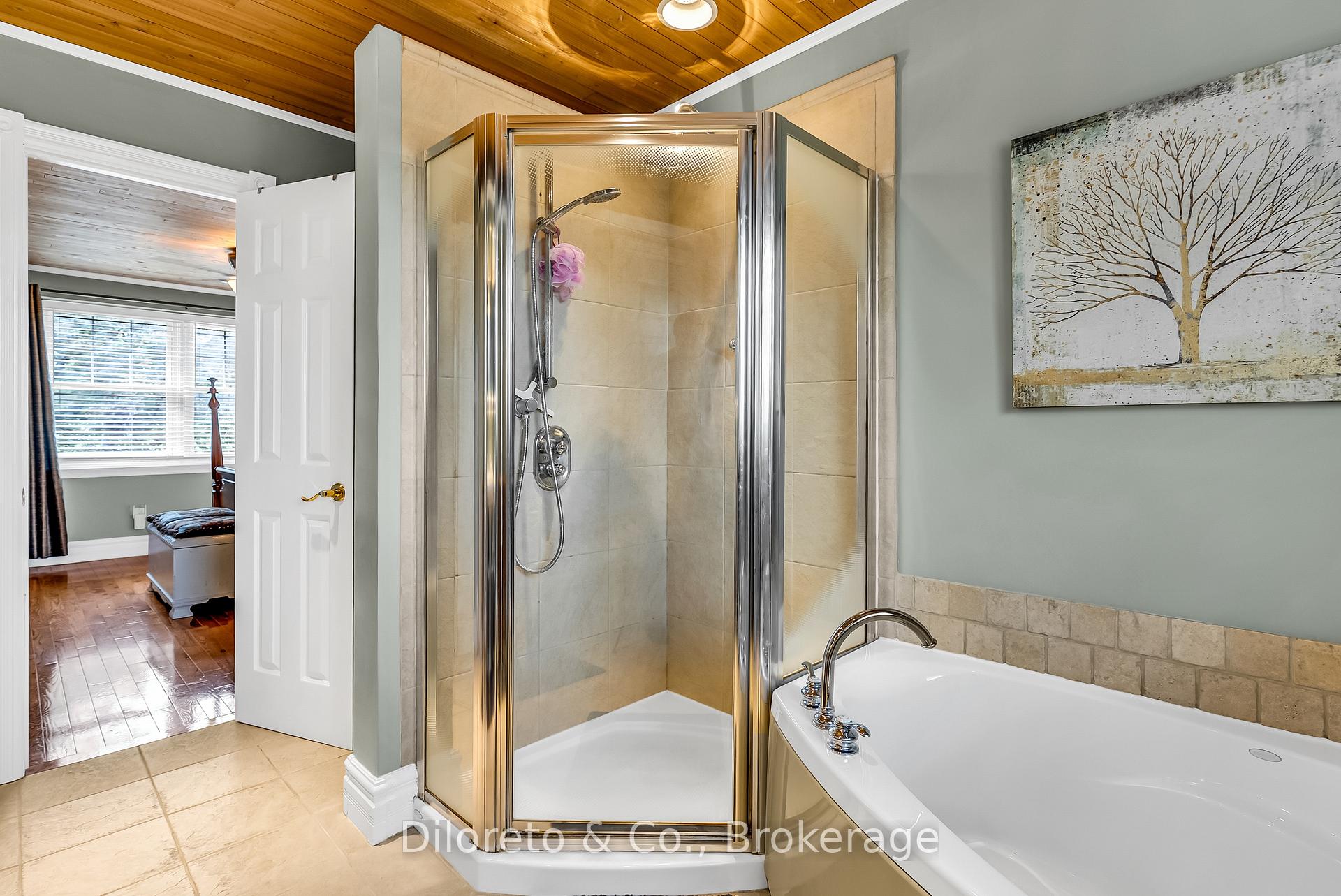 Photo 32 of 1216 Tyandaga Park Drive, Burlington, Tyandaga — HOMEH