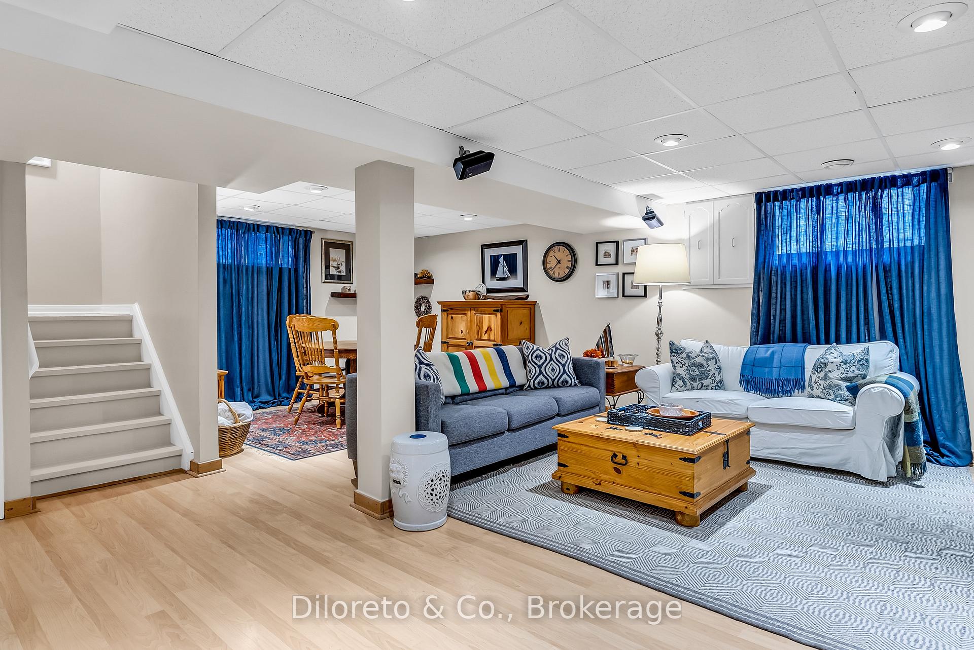 Photo 36 of 1216 Tyandaga Park Drive, Burlington, Tyandaga — HOMEH