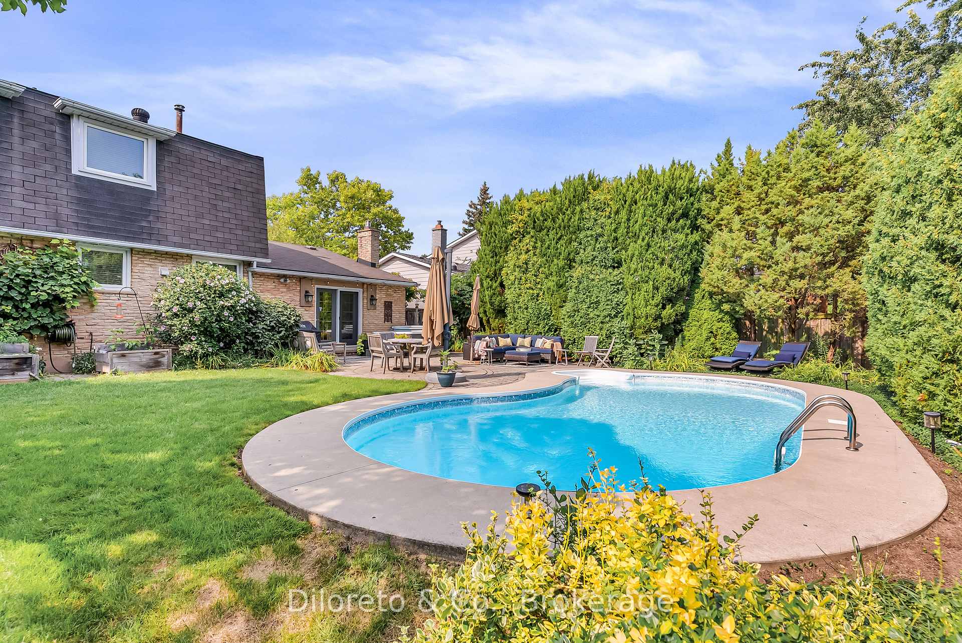 Photo 45 of 1216 Tyandaga Park Drive, Burlington, Tyandaga — HOMEH