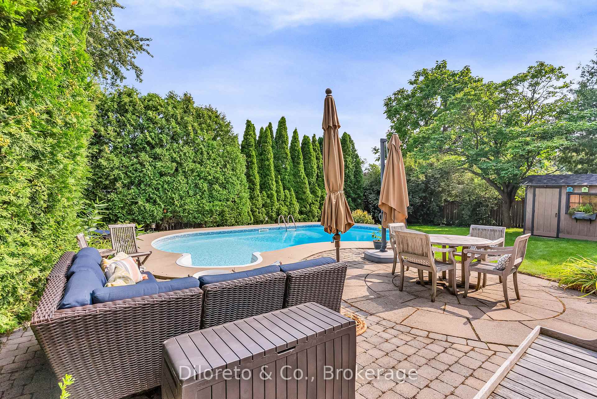 Photo 46 of 1216 Tyandaga Park Drive, Burlington, Tyandaga — HOMEH
