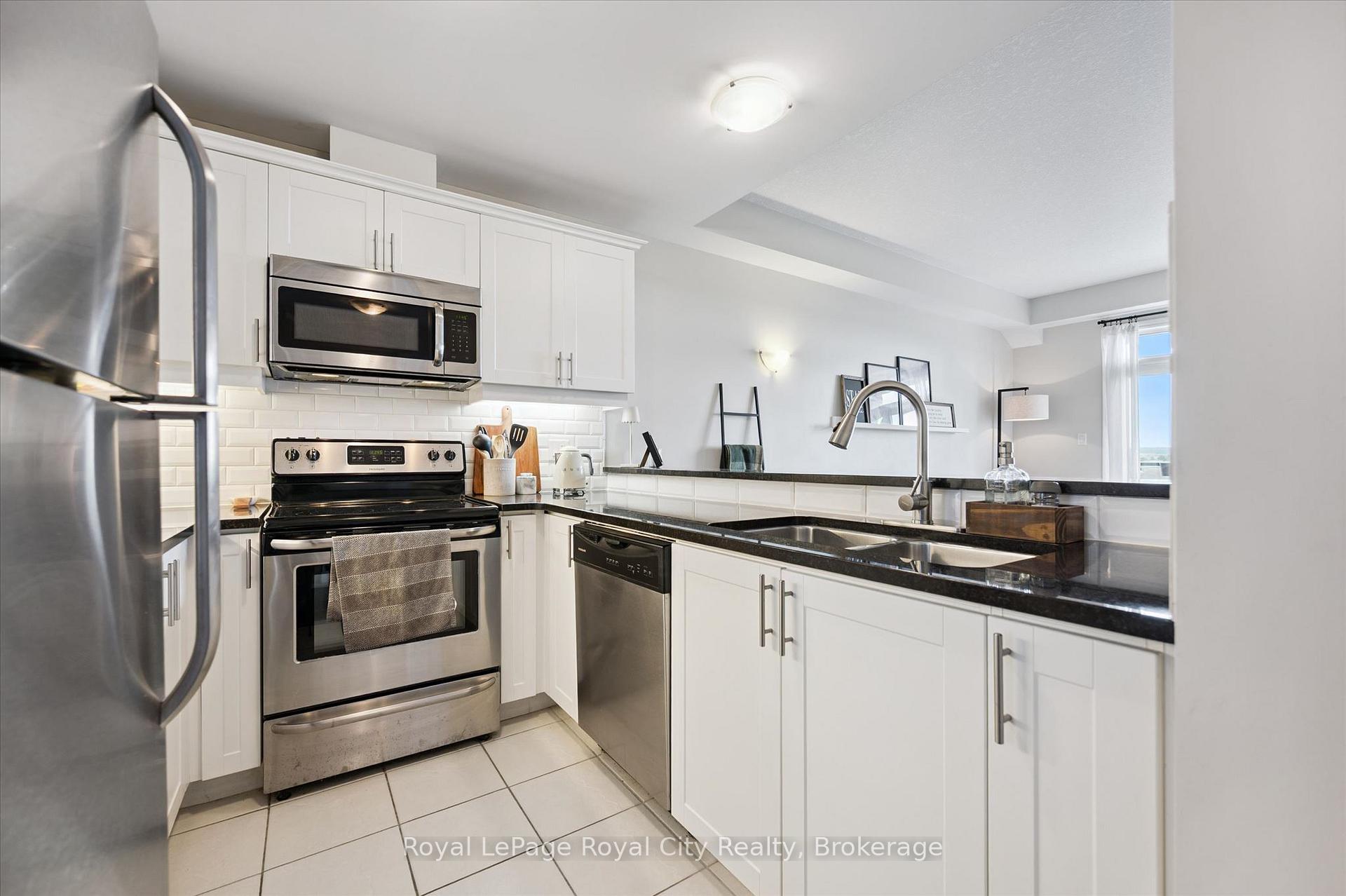 Photo of Unit 403, 2 Colonial Drive
