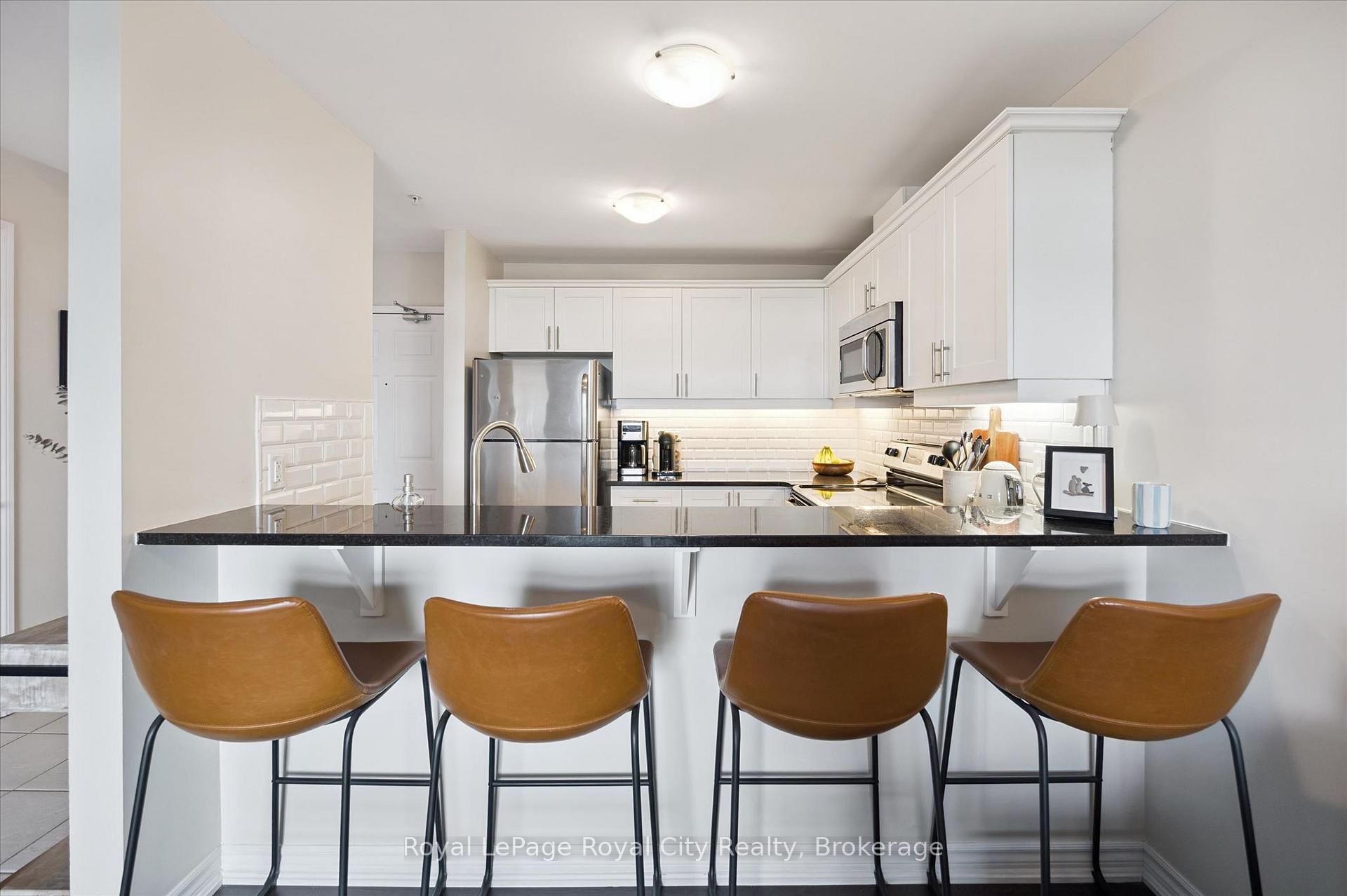 Photo 9 of Unit 403, 2 Colonial Drive, Guelph, Pineridge/Westminster Woods — HOMEH