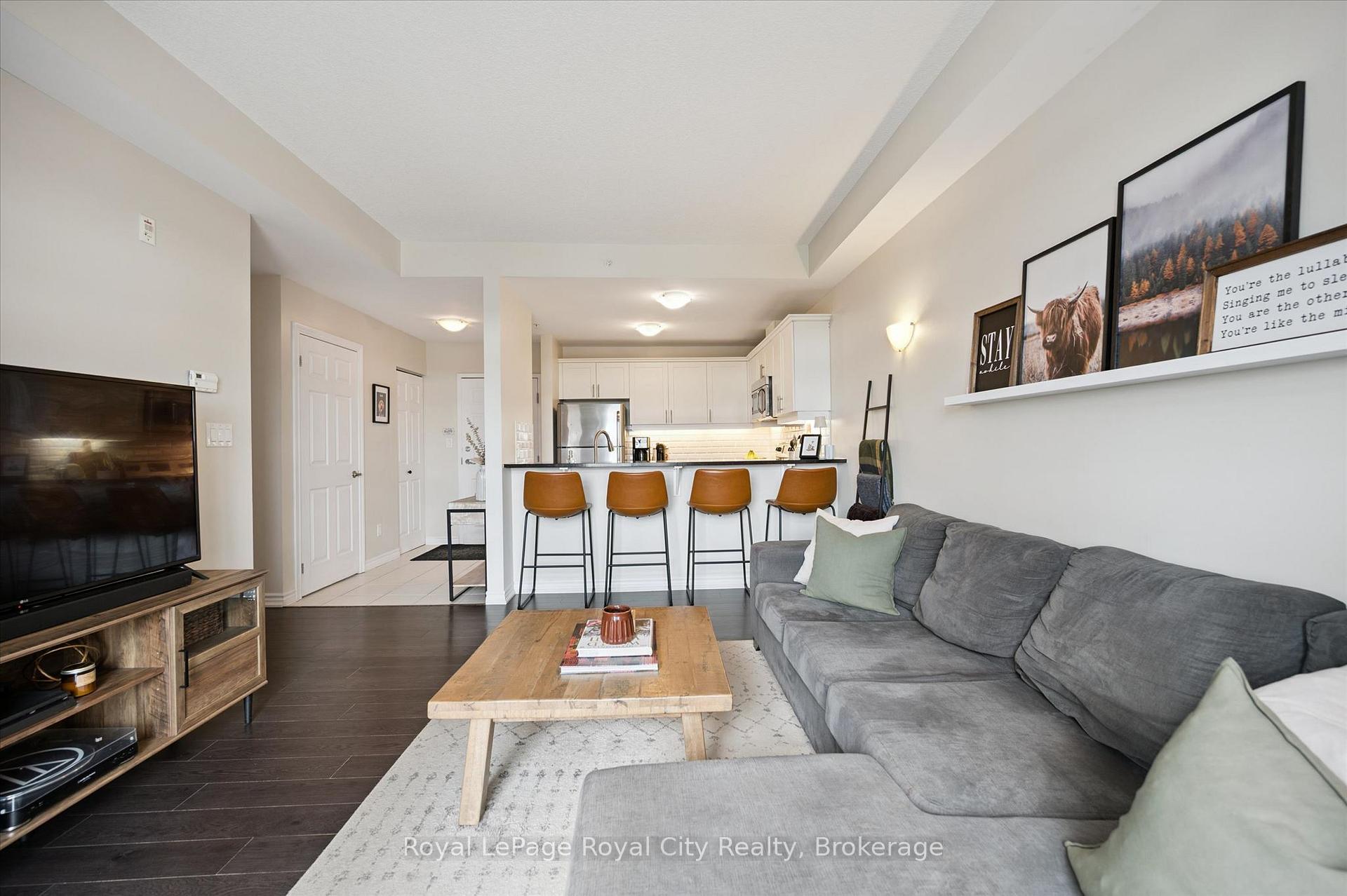 Photo 11 of Unit 403, 2 Colonial Drive, Guelph, Pineridge/Westminster Woods — HOMEH