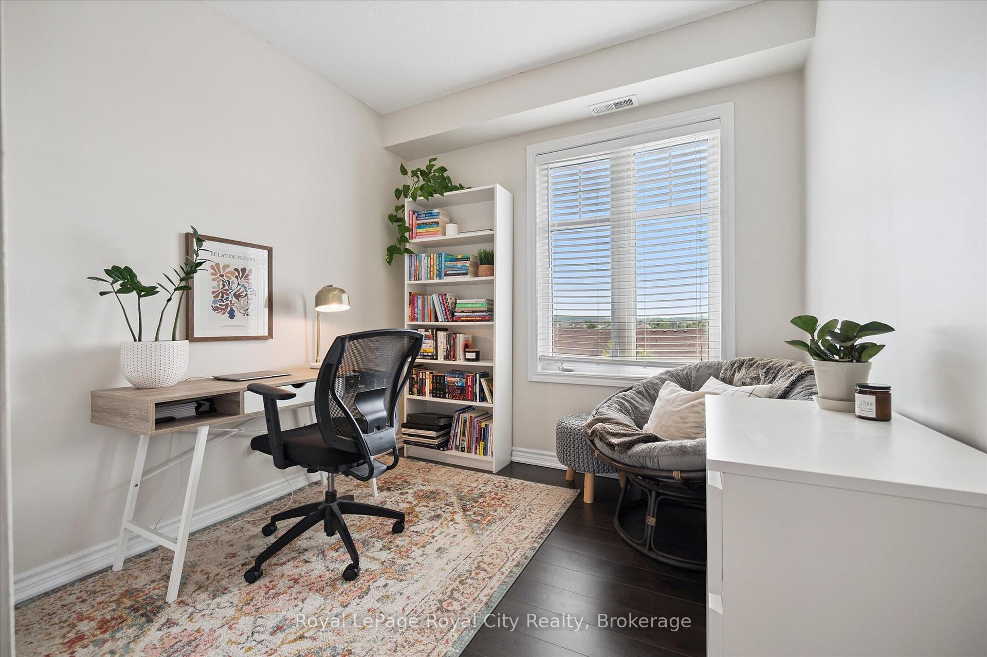 Photo 18 of Unit 403, 2 Colonial Drive, Guelph, Pineridge/Westminster Woods — HOMEH