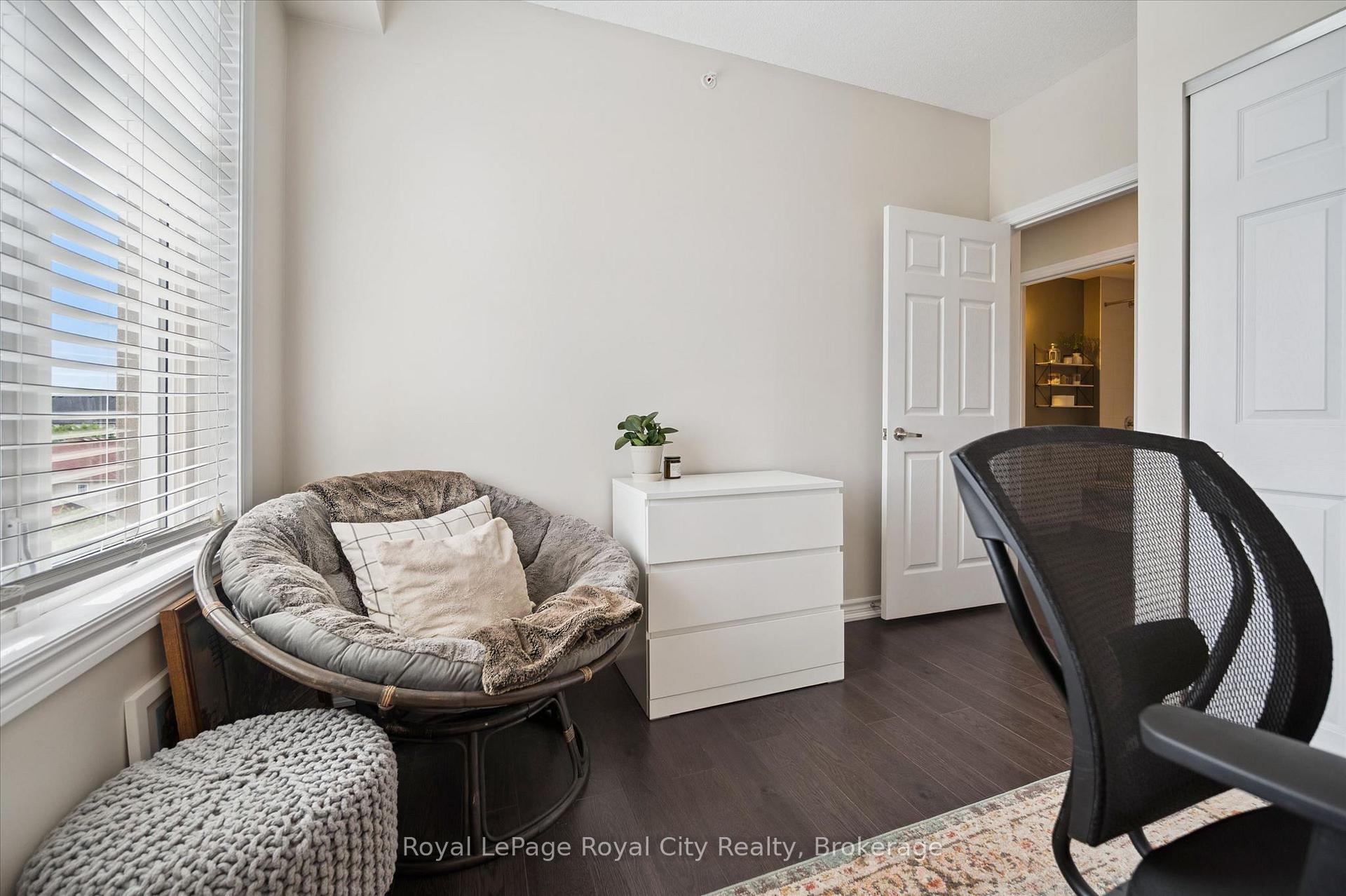 Photo 19 of Unit 403, 2 Colonial Drive, Guelph, Pineridge/Westminster Woods — HOMEH