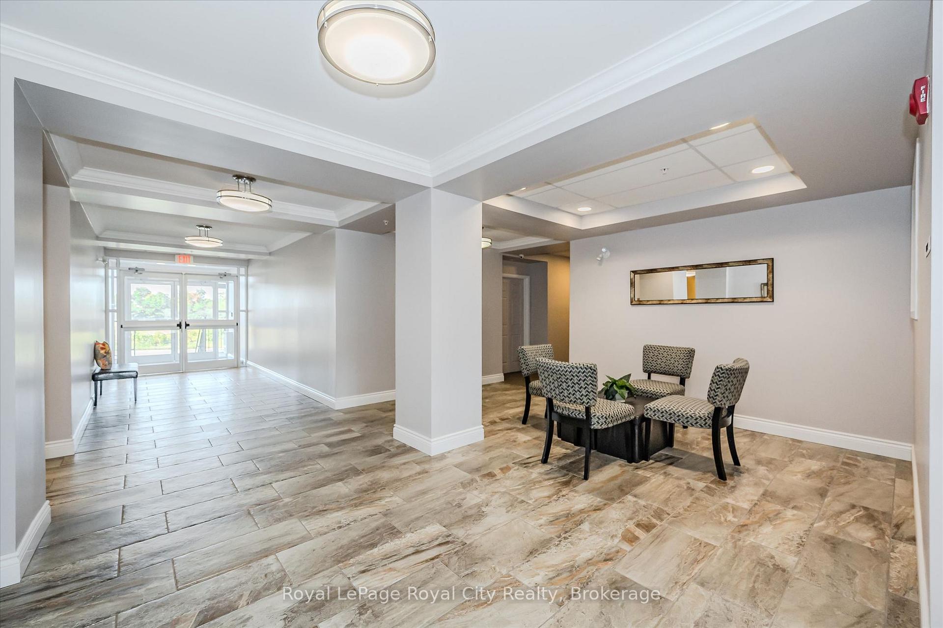 Photo 31 of Unit 403, 2 Colonial Drive, Guelph, Pineridge/Westminster Woods — HOMEH