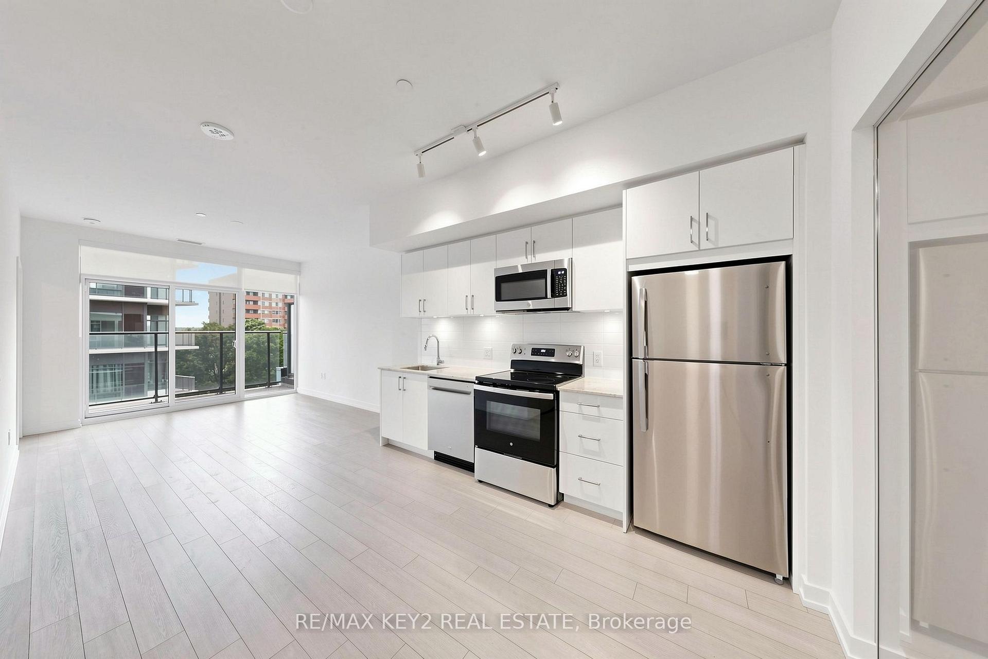Photo 7 of Unit 710, 4010 Eglinton Avenue W, Etobicoke, Humber Heights — HOMEH