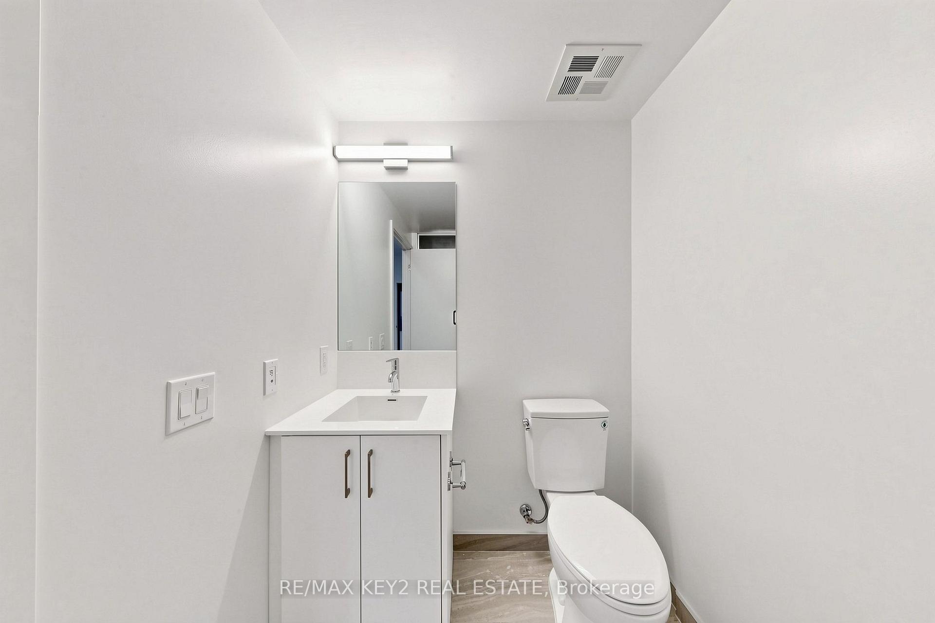 Photo 29 of Unit 710, 4010 Eglinton Avenue W, Etobicoke, Humber Heights — HOMEH