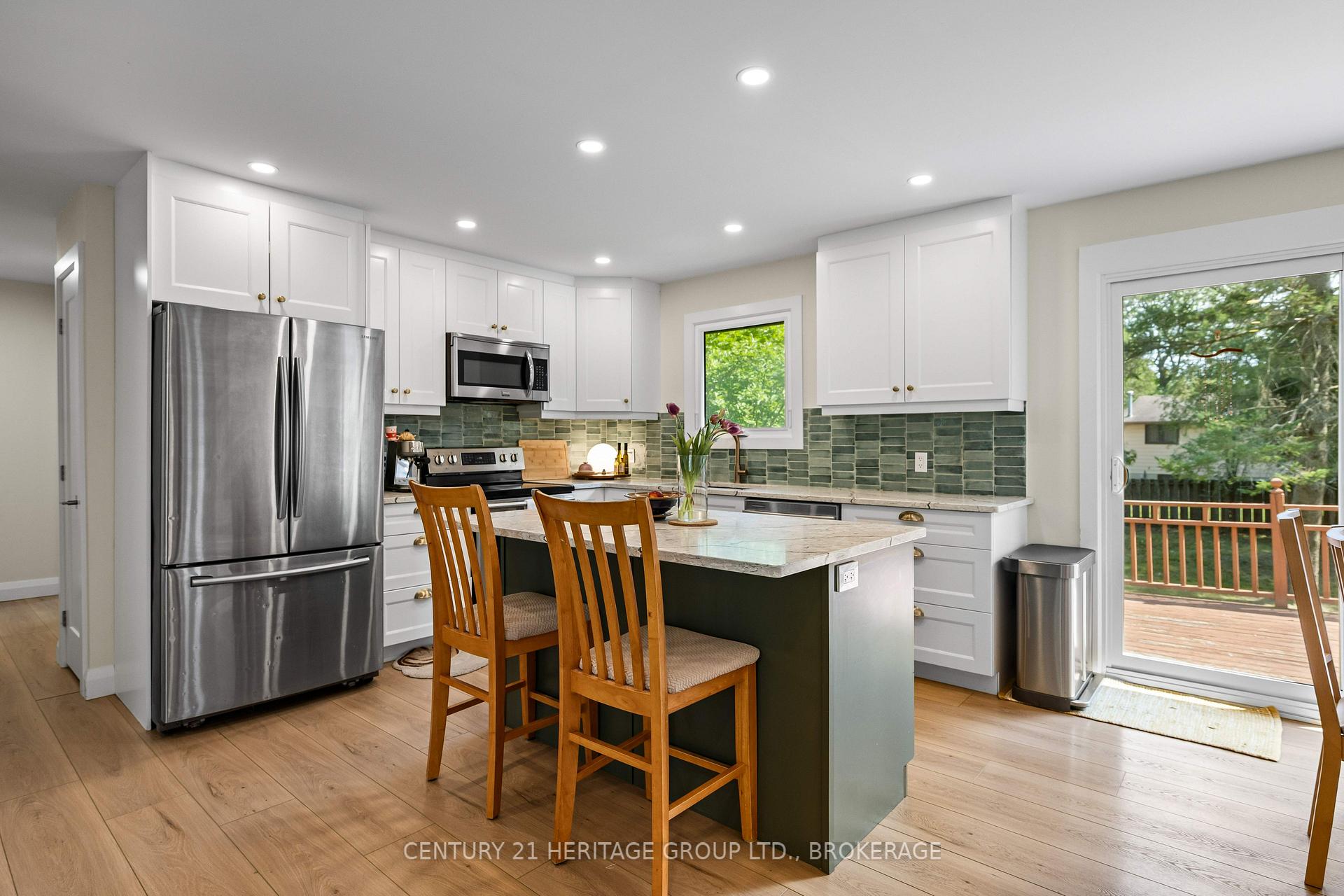Photo 6 of 925 Woodbine Road, Kingston, North of Taylor-Kidd Blvd — HOMEH