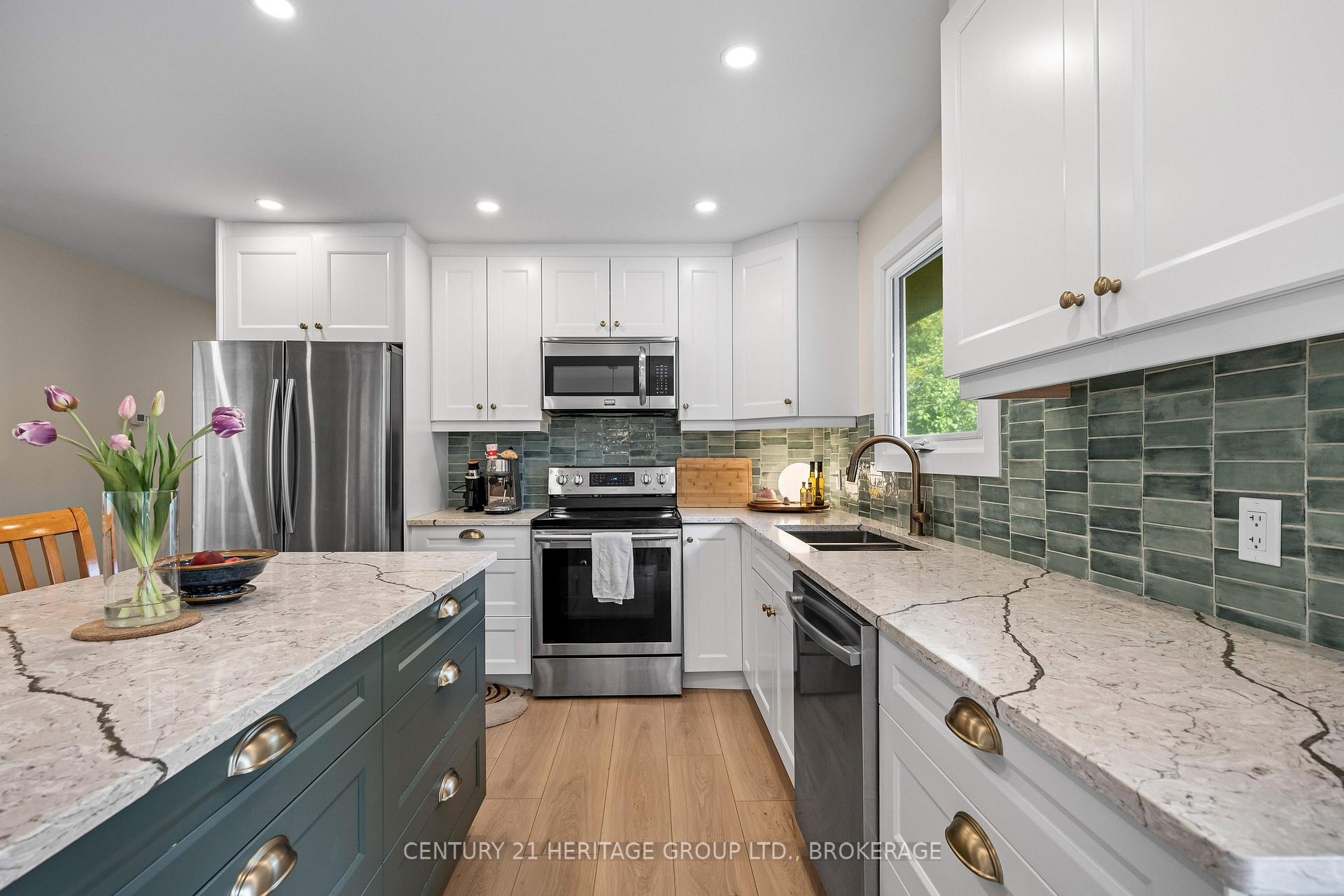 Photo 7 of 925 Woodbine Road, Kingston, North of Taylor-Kidd Blvd — HOMEH