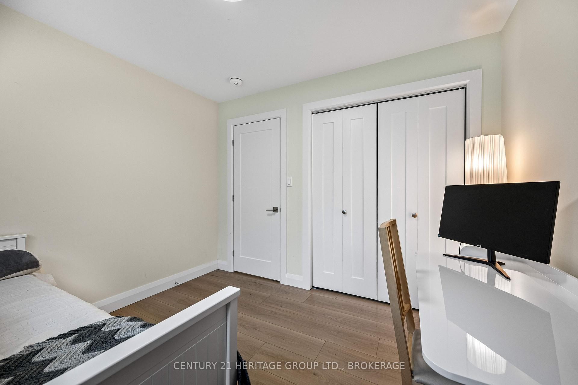Photo 13 of 925 Woodbine Road, Kingston, North of Taylor-Kidd Blvd — HOMEH