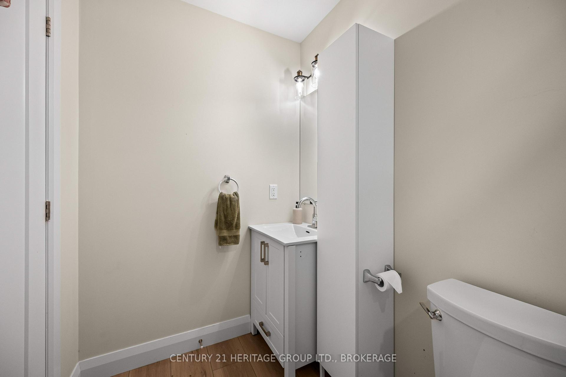 Photo 17 of 925 Woodbine Road, Kingston, North of Taylor-Kidd Blvd — HOMEH