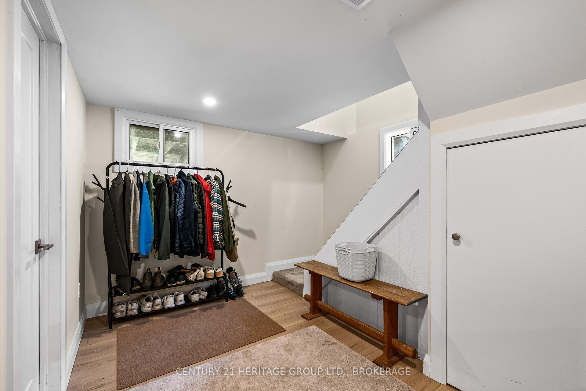 Photo 20 of 925 Woodbine Road, Kingston, North of Taylor-Kidd Blvd — HOMEH