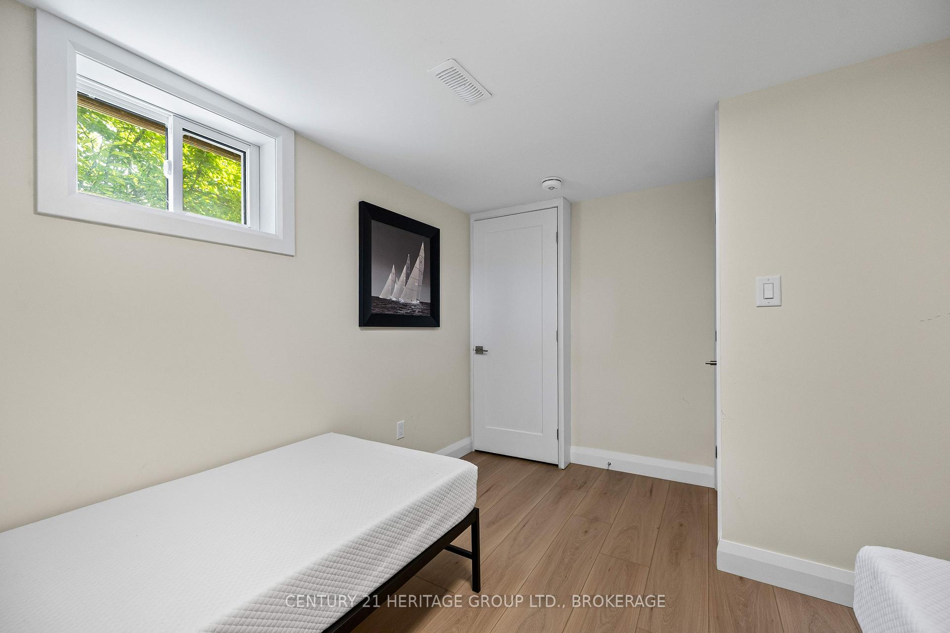 Photo 30 of 925 Woodbine Road, Kingston, North of Taylor-Kidd Blvd — HOMEH
