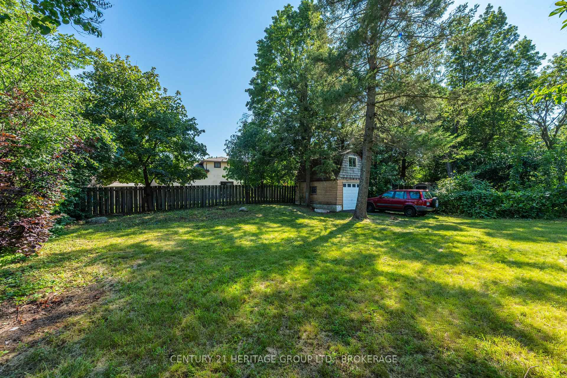 Photo 34 of 925 Woodbine Road, Kingston, North of Taylor-Kidd Blvd — HOMEH