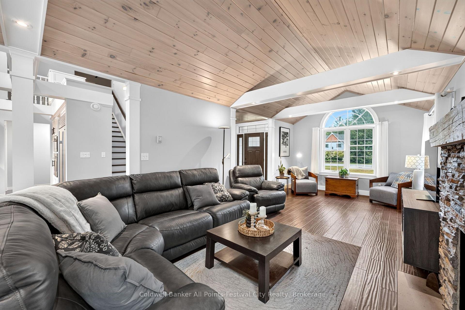 Photo 12 of 32 Christy Street, Bluewater, Bayfield — HOMEH