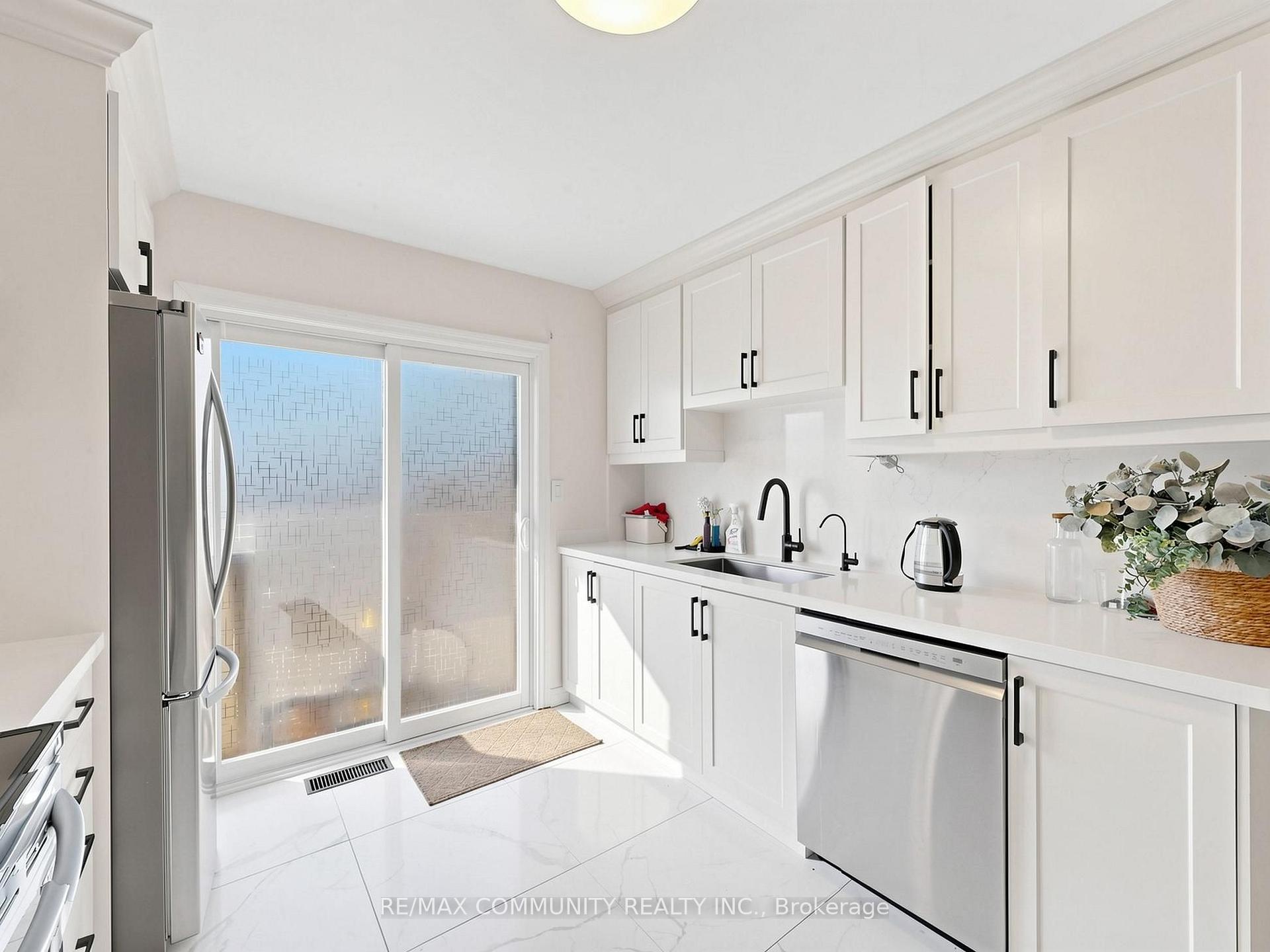 Photo 9 of 20 Landon Avenue, Norfolk, Simcoe — HOMEH