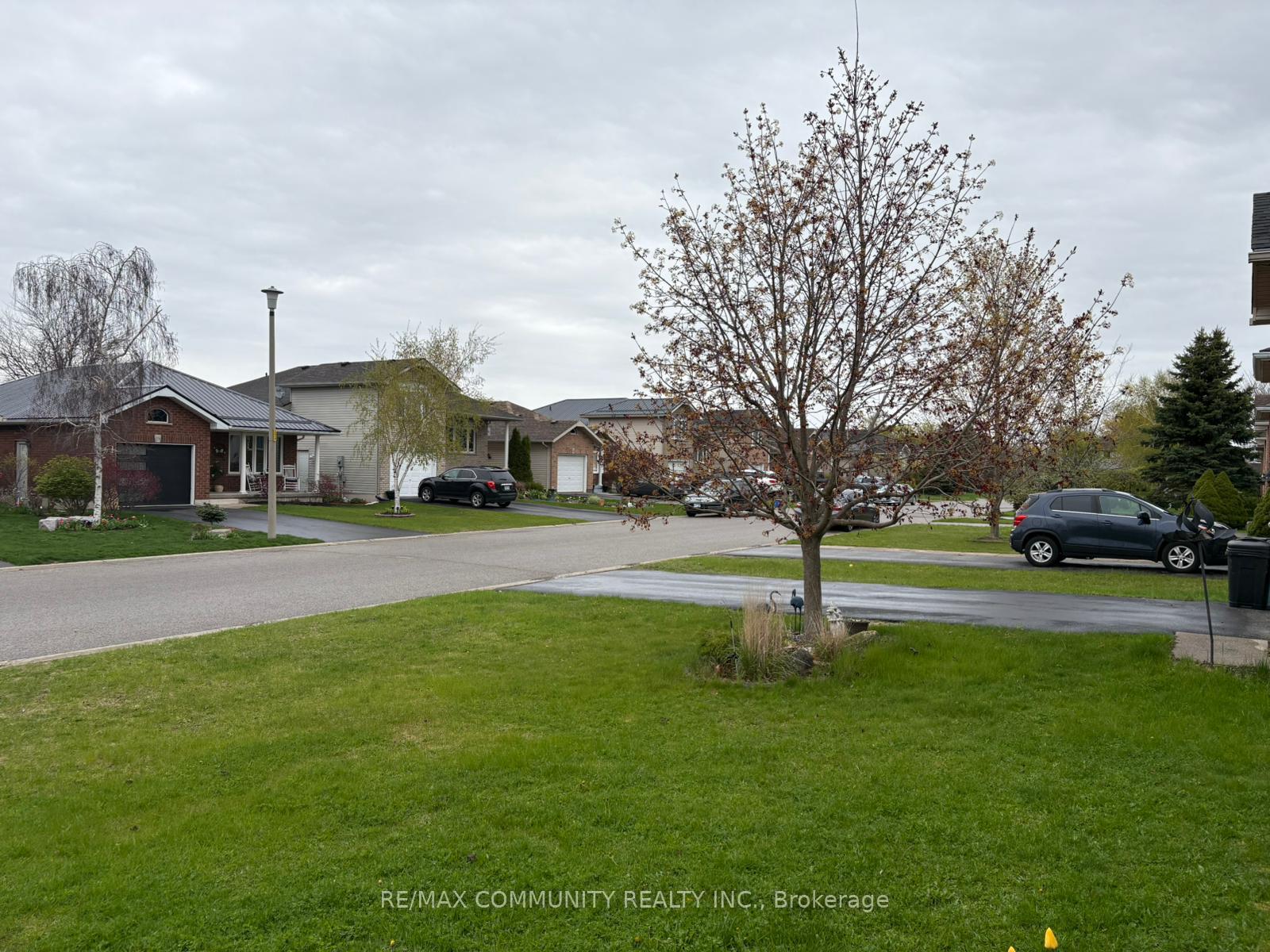Photo 29 of 20 Landon Avenue, Norfolk, Simcoe — HOMEH