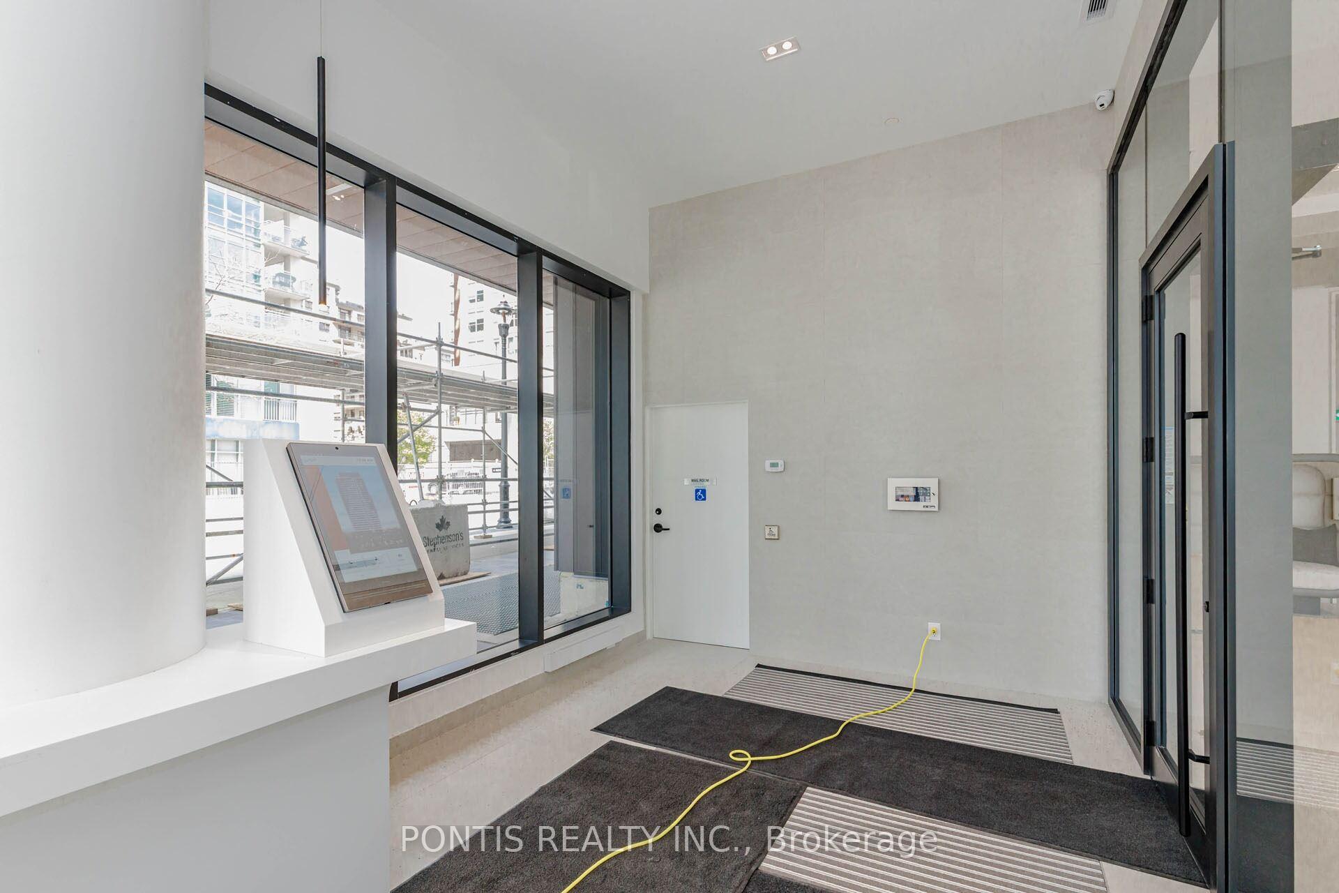 Photo 4 of Unit 404, 2075 Lakeshore Road, Burlington, Brant — HOMEH