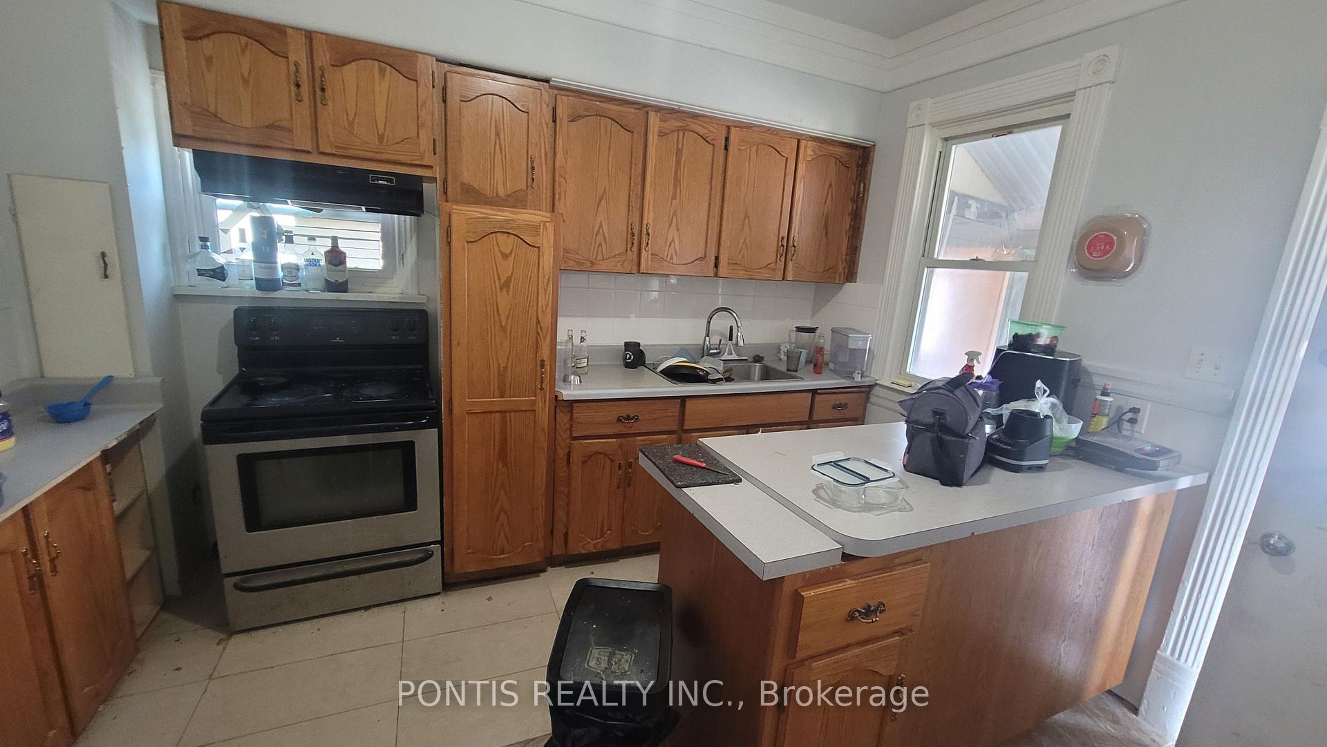 Photo 4 of Unit FIRST FLOOR, 452 Confederation Street, Sarnia — HOMEH