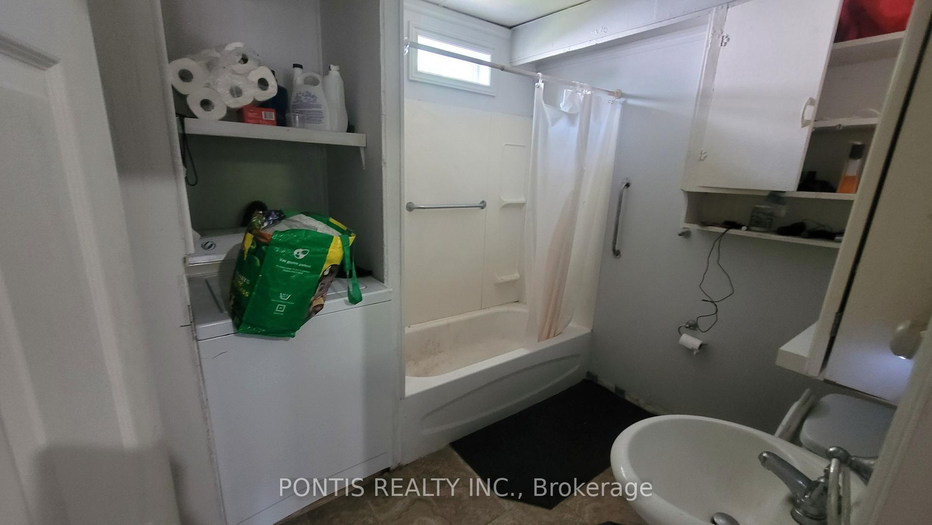 Photo 5 of Unit FIRST FLOOR, 452 Confederation Street, Sarnia — HOMEH