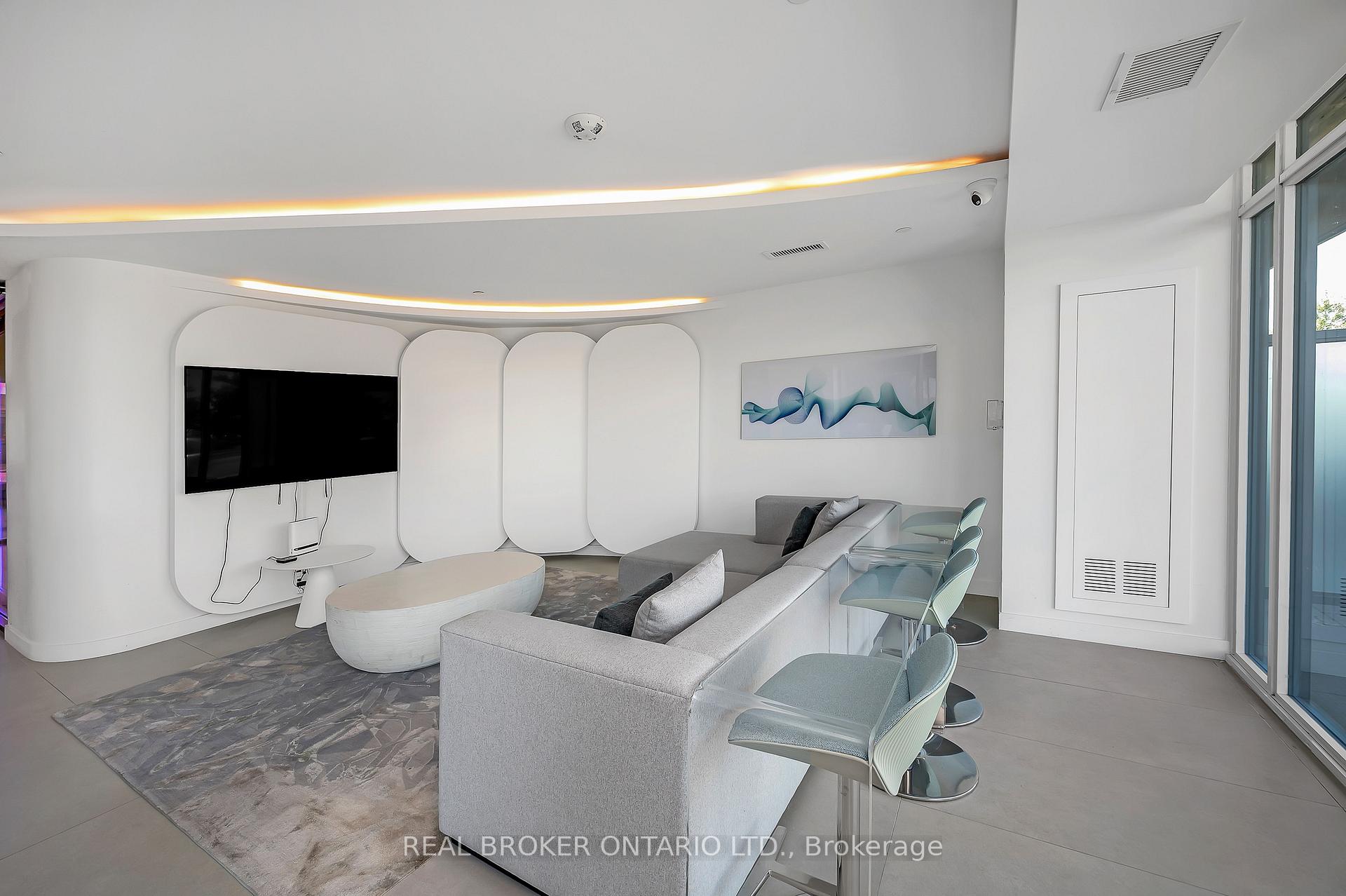 Photo 31 of Unit A511, 3210 Dakota Common, Burlington, Alton — HOMEH