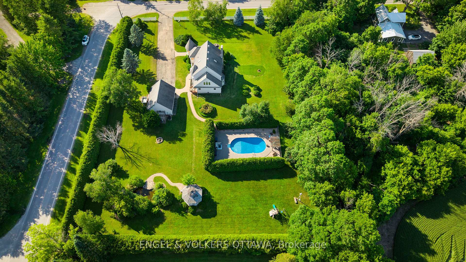 Photo 2 of 2410 Concession Road, North Grenville, Kemptville — HOMEH