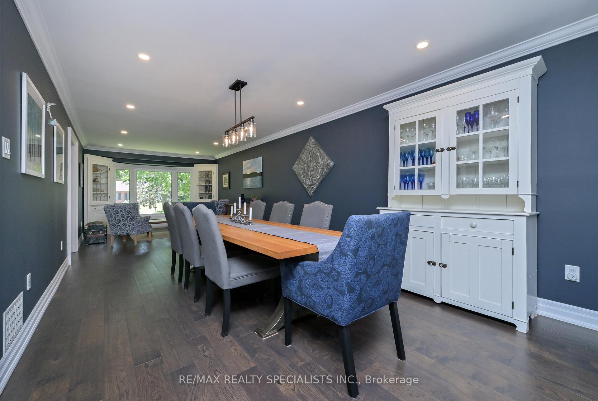 Photo 11 of 13 Snowberry Court, Caledon, Caledon Village — HOMEH