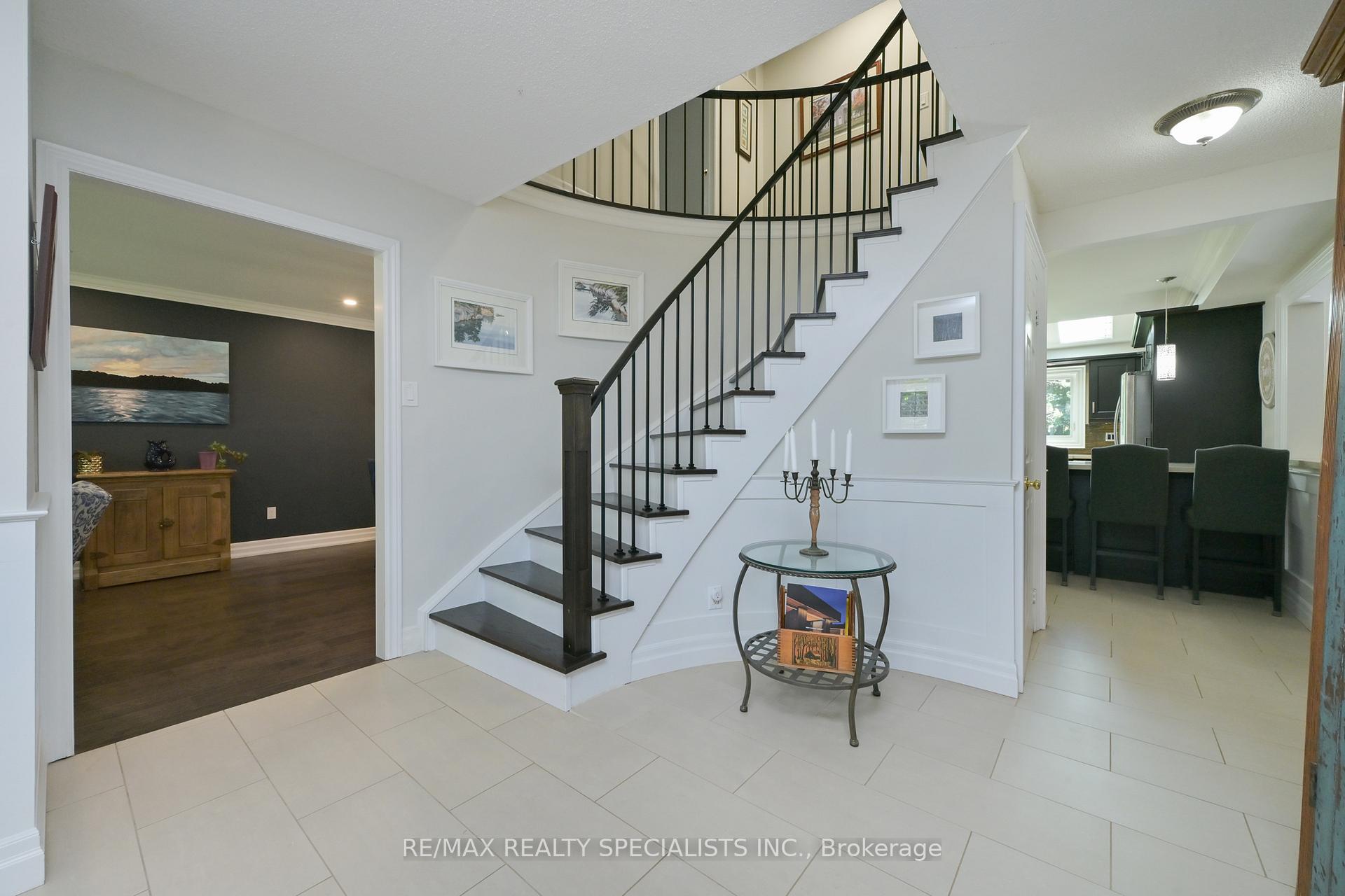 Photo 17 of 13 Snowberry Court, Caledon, Caledon Village — HOMEH