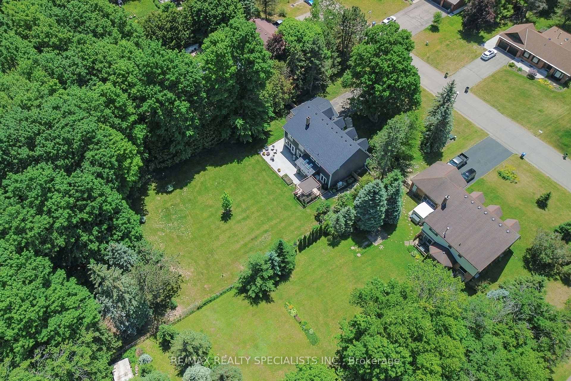 Photo 36 of 13 Snowberry Court, Caledon, Caledon Village — HOMEH