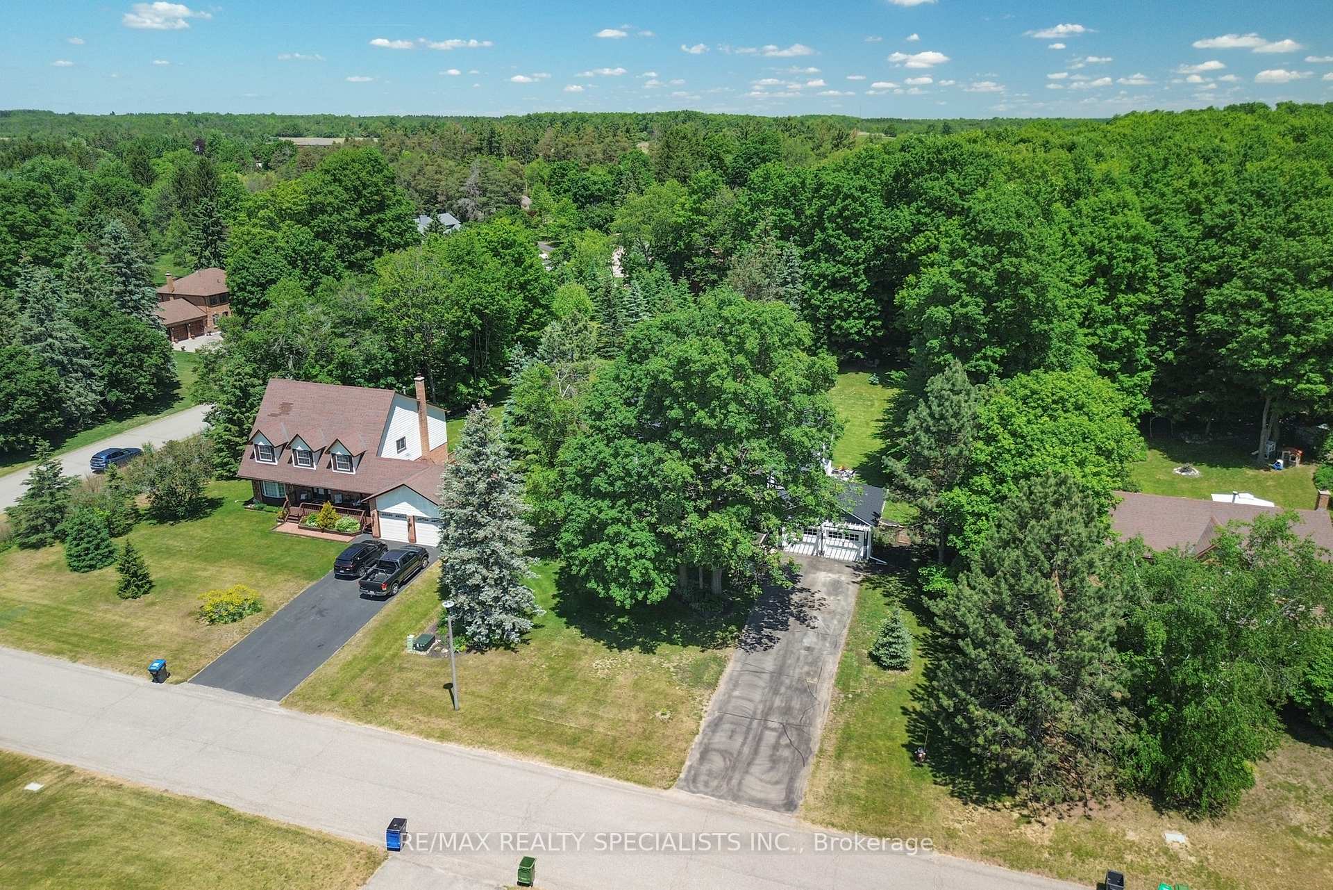 Photo 38 of 13 Snowberry Court, Caledon, Caledon Village — HOMEH